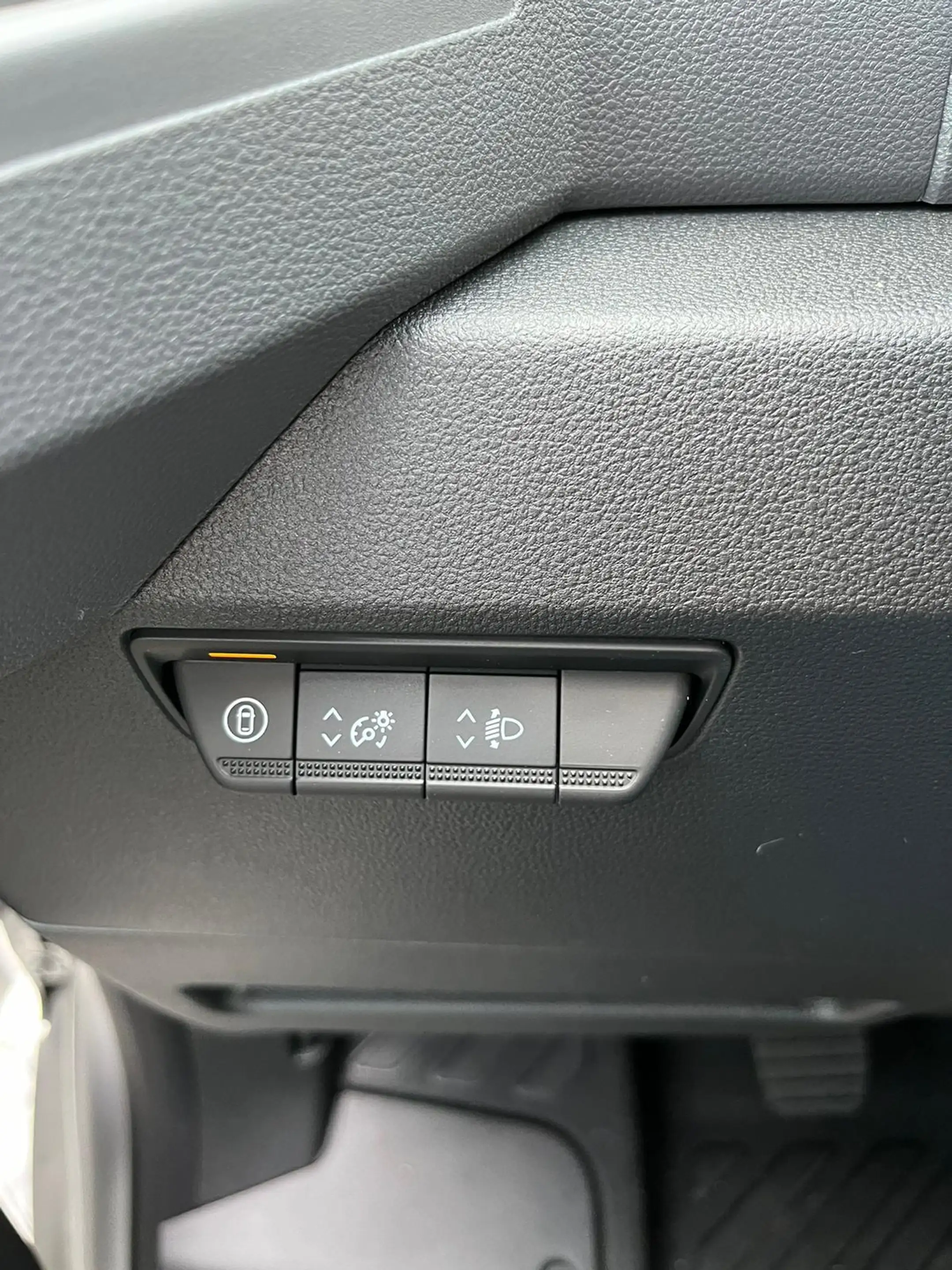 Renault Master T35 2.0 dCi 130 L2H2 Advance | Demo | — photo 23