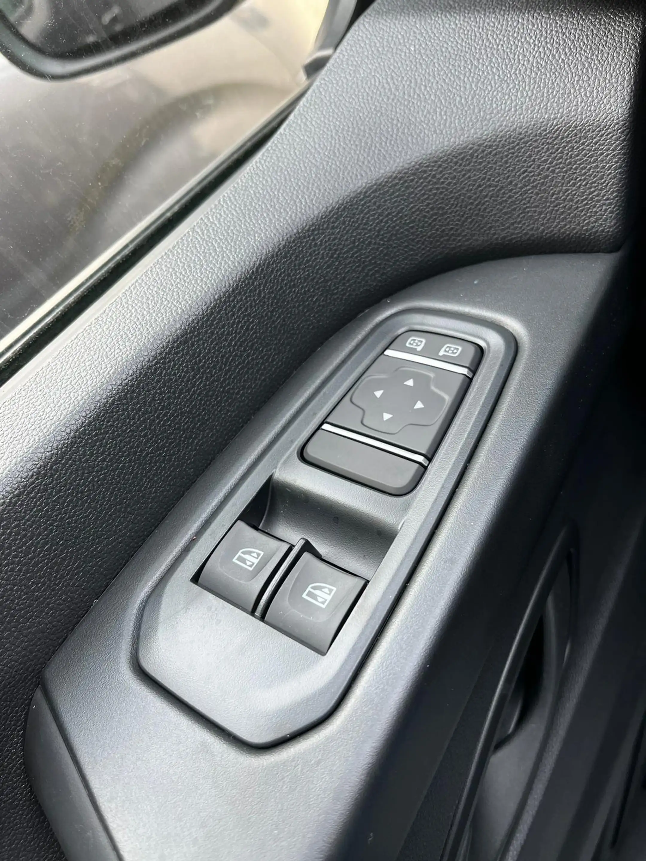 Renault Master T35 2.0 dCi 130 L2H2 Advance | Demo | — photo 7