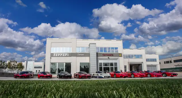 Ferrari 488 view 15