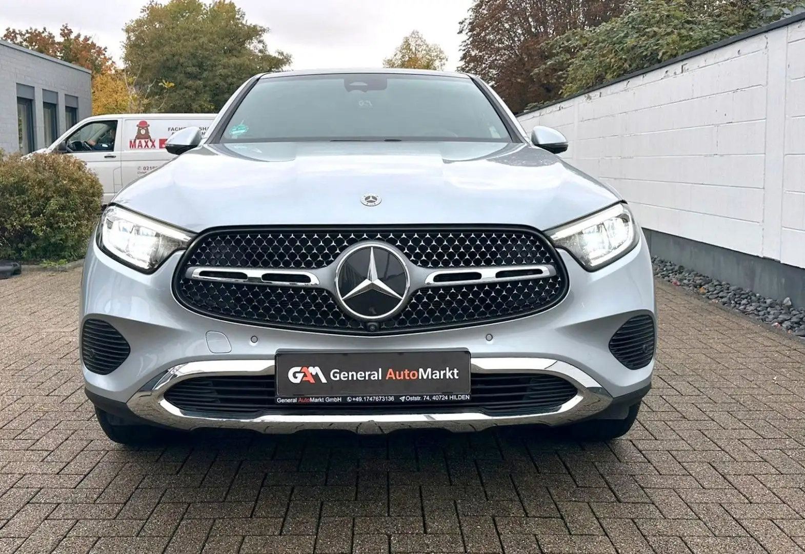 Mercedes-Benz GLC 200 Coupe 4Matic/Panorama/360°Kamera/Memory Silber - 2