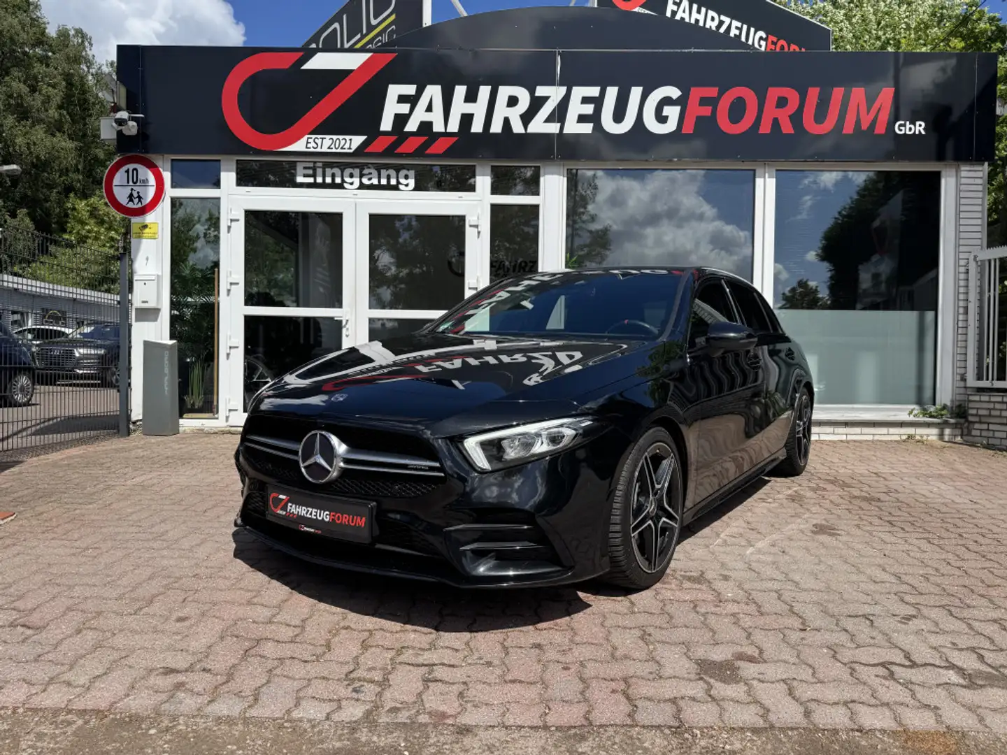 Mercedes-Benz A 35 AMG 4Matic*Burmester*Kamera*HeadUp*Nappa Noir - 1
