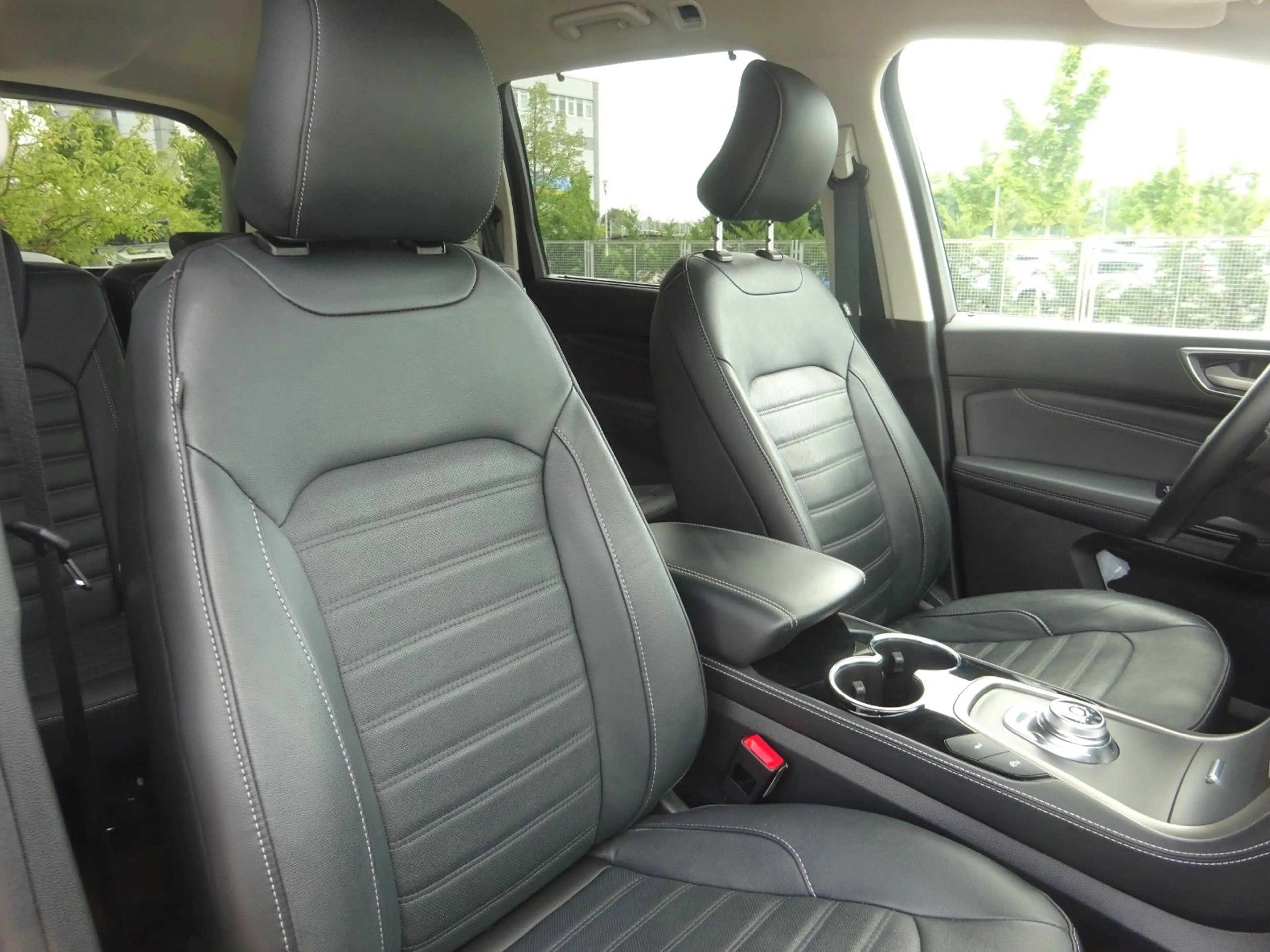 Ford Galaxy 190PS Autm. FHEV Vignale AHK SONY-Navi — photo 14