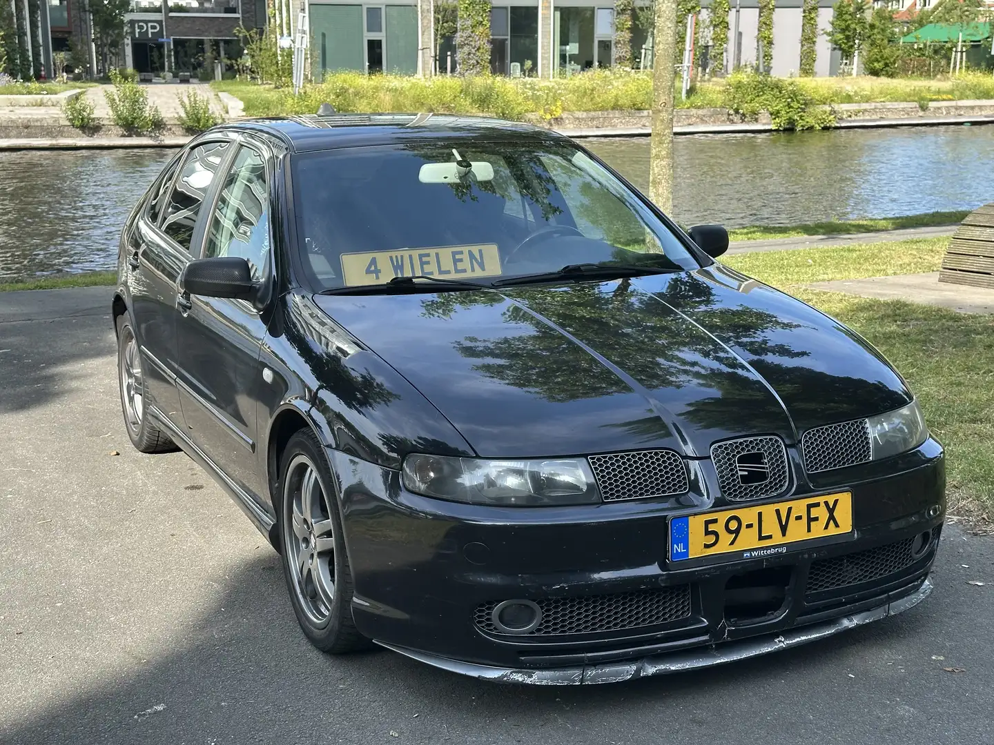 SEAT Leon 1.8 T Top Sport - 1