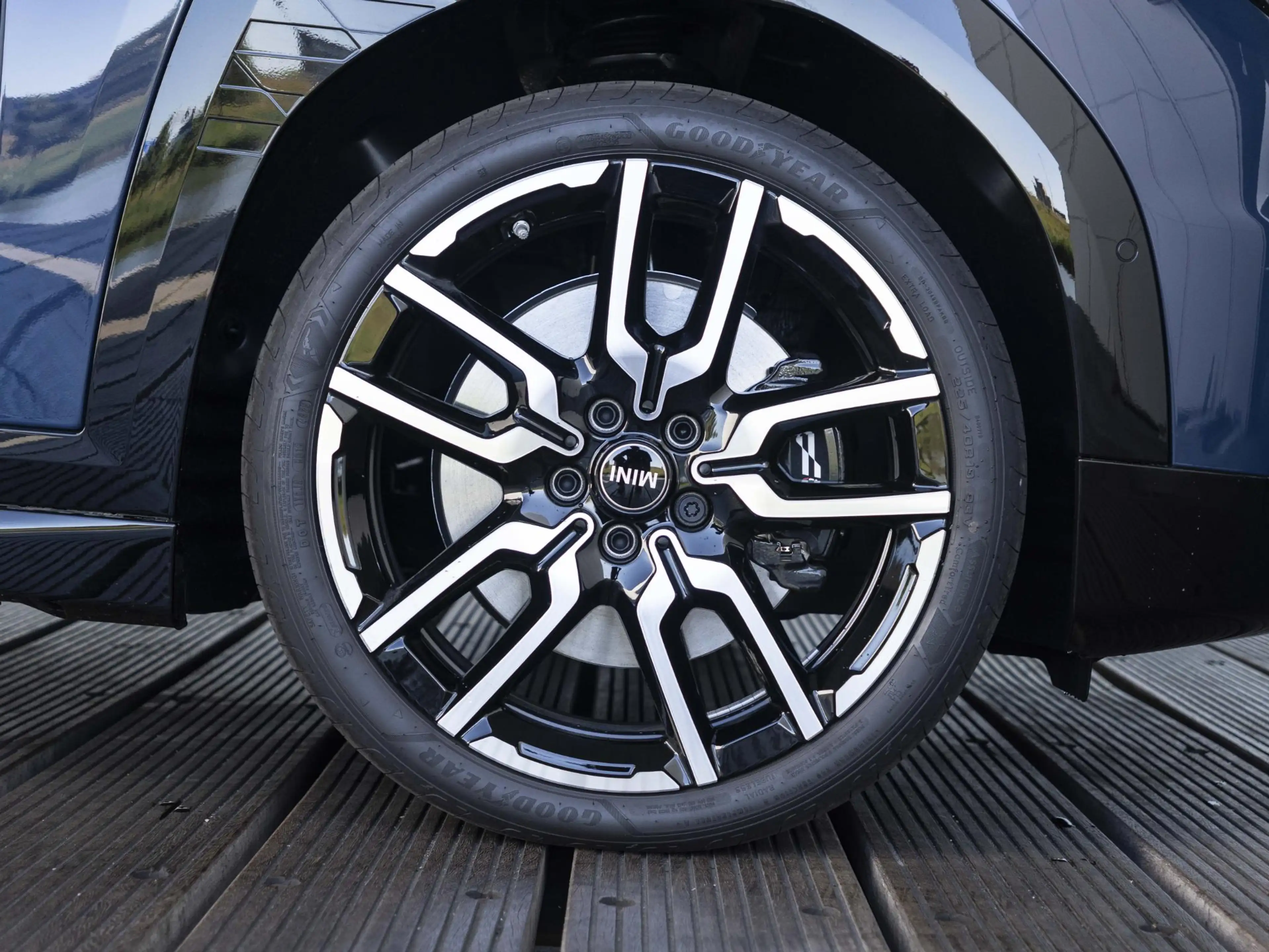 MINI Aceman E John Cooper Works | L-Pakket | Glazen panoramada — photo 9