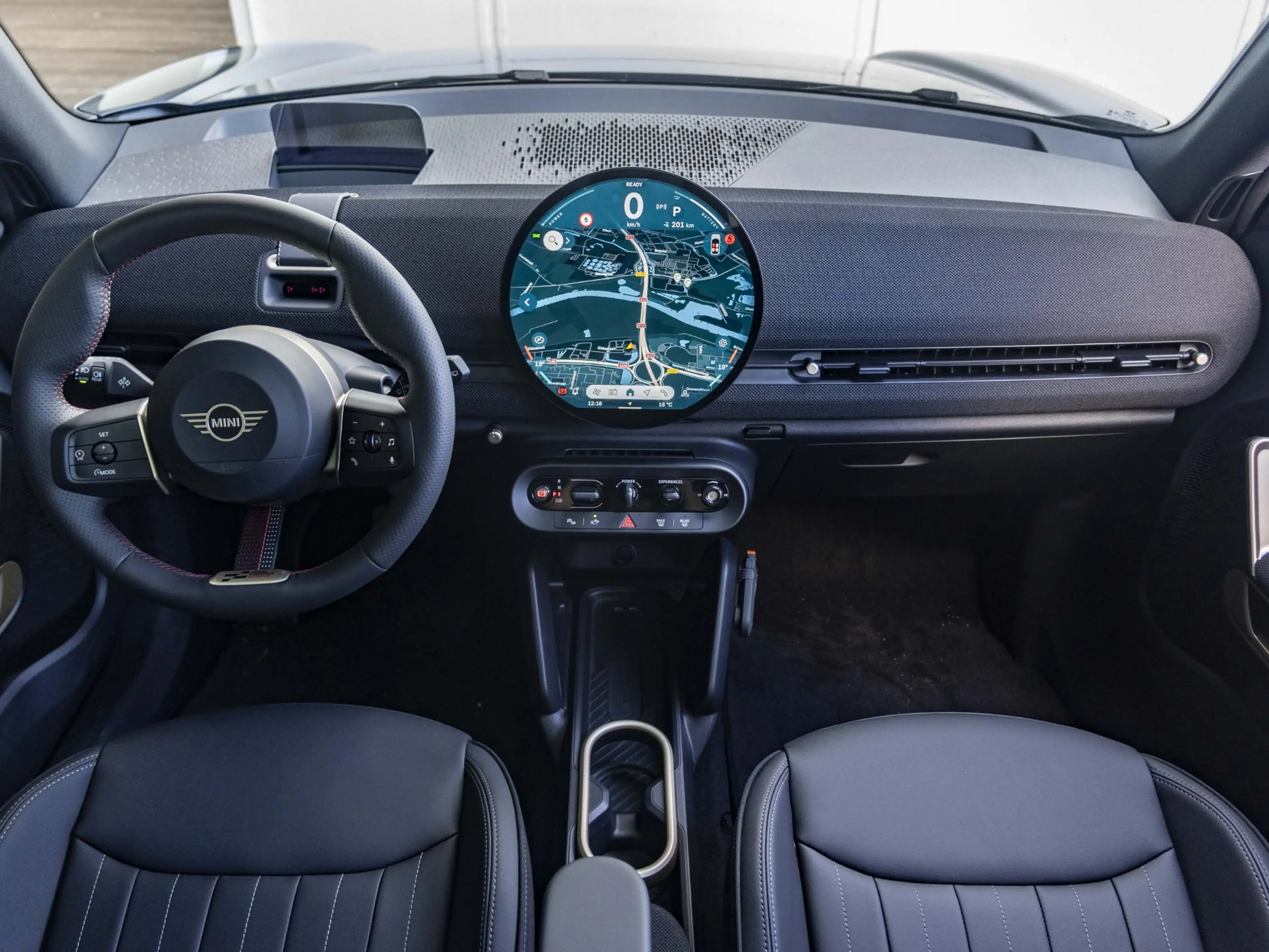 MINI Aceman E John Cooper Works | L-Pakket | Glazen panoramada — photo 3