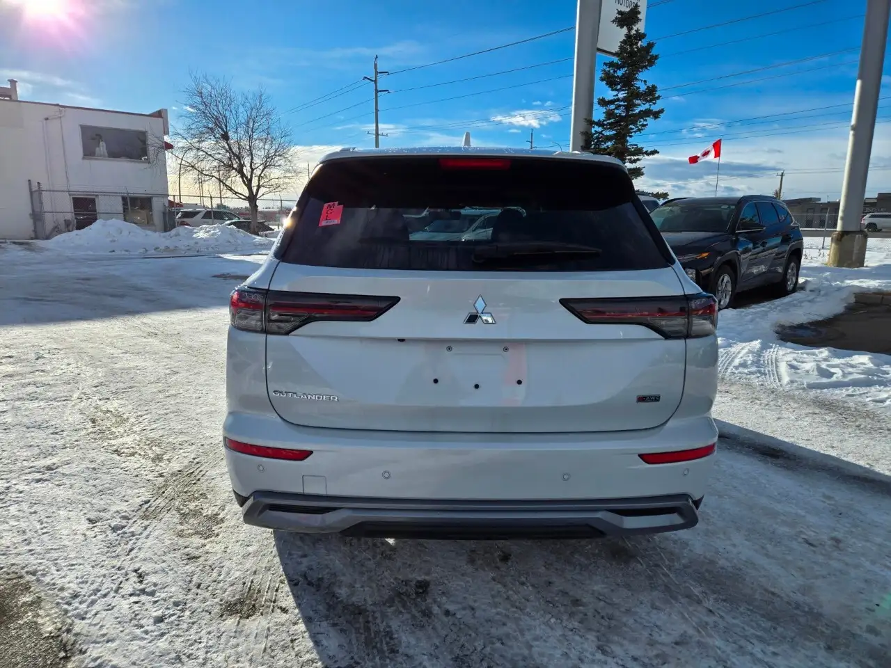 Mitsubishi Outlander снимка Mitsubishi Outlander