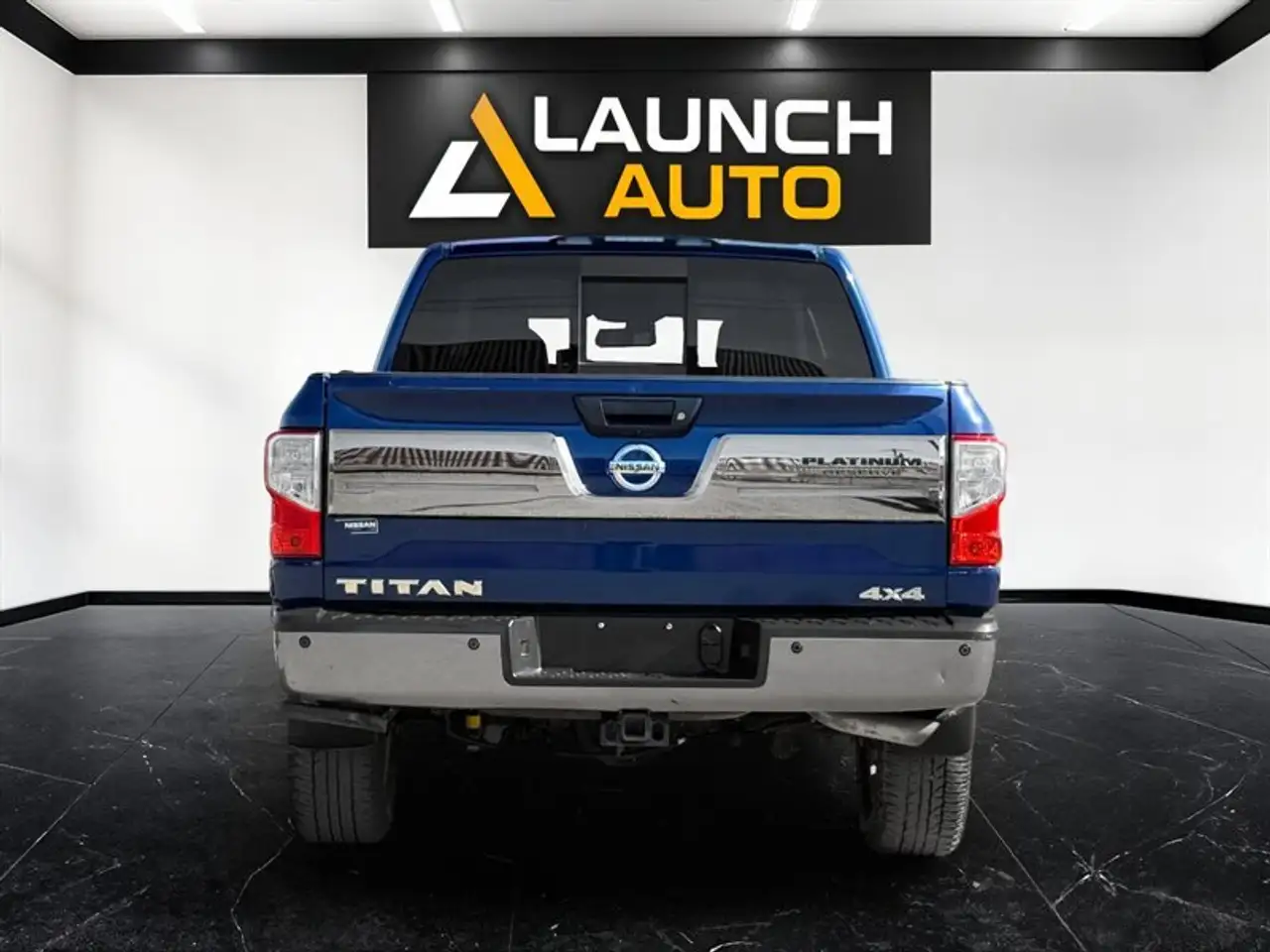 Nissan Titan снимка Nissan Titan