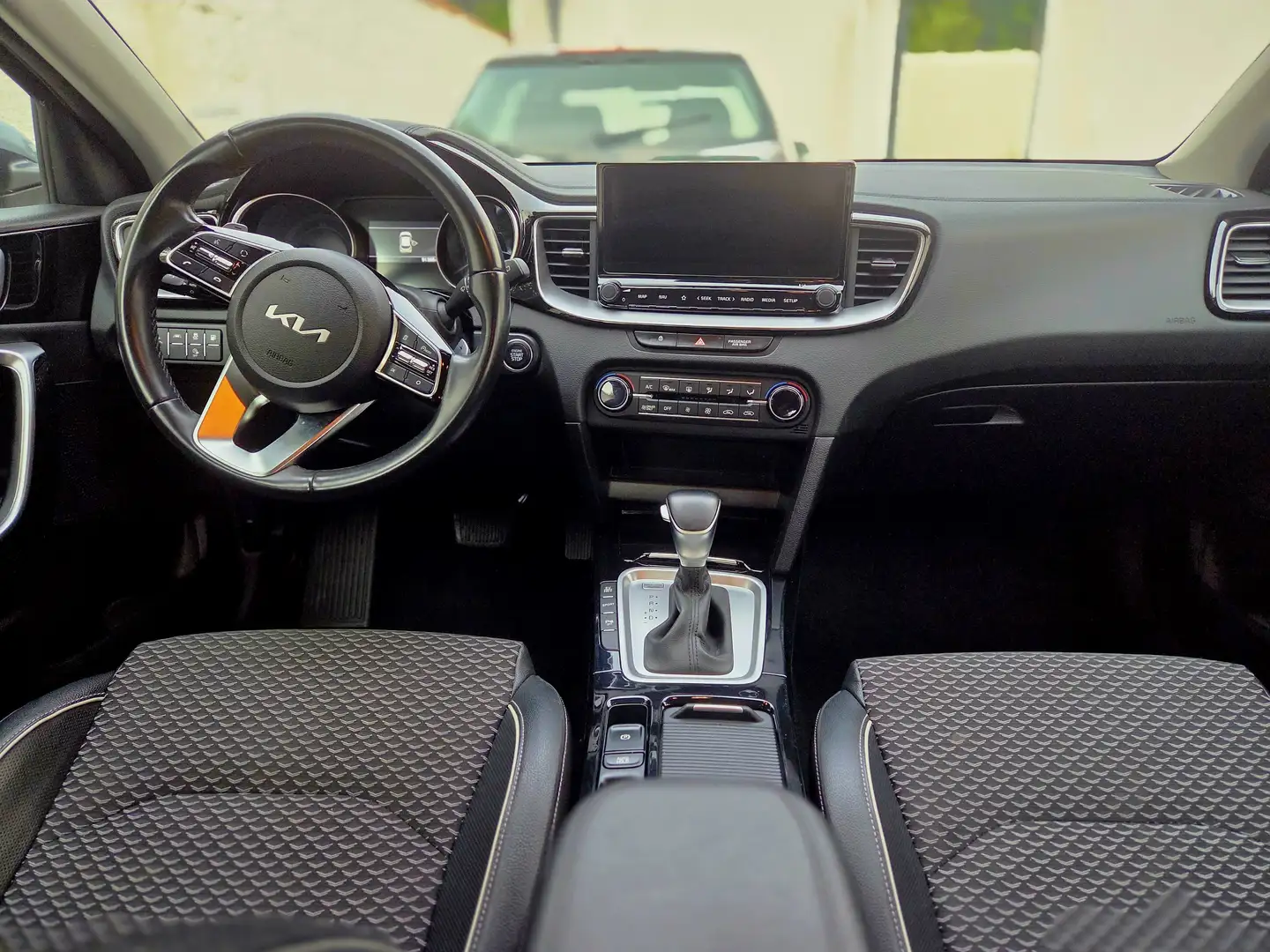 Kia XCeed Gris - 1