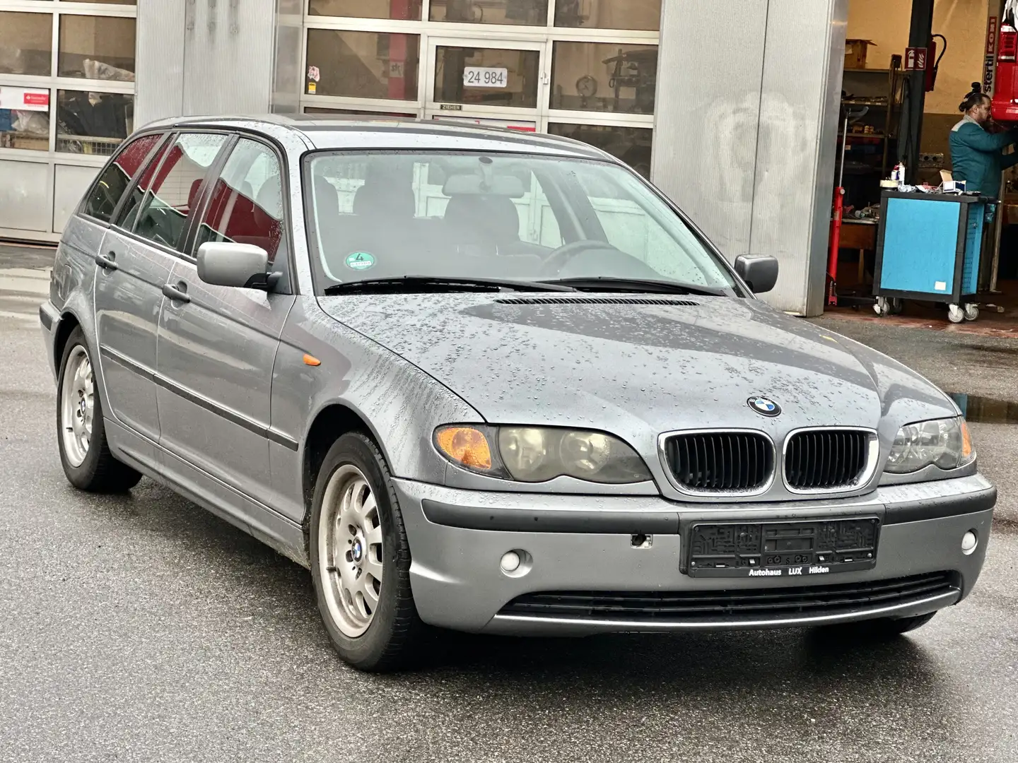 BMW 318 AUS 1 HAND*KLIMA*EFH* Silber - 1