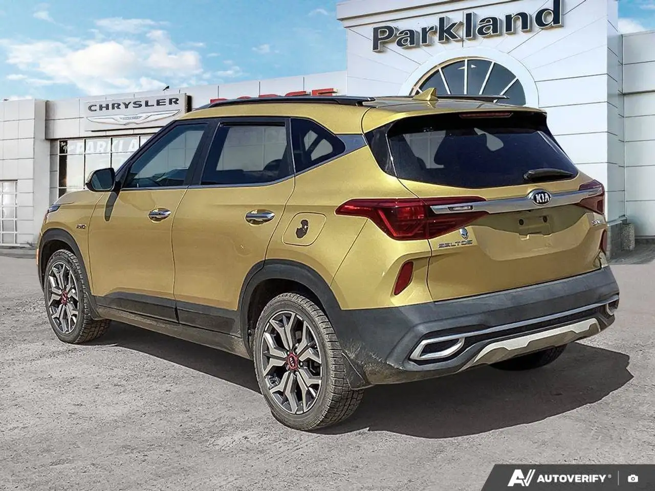 Kia Seltos снимка Kia Seltos
