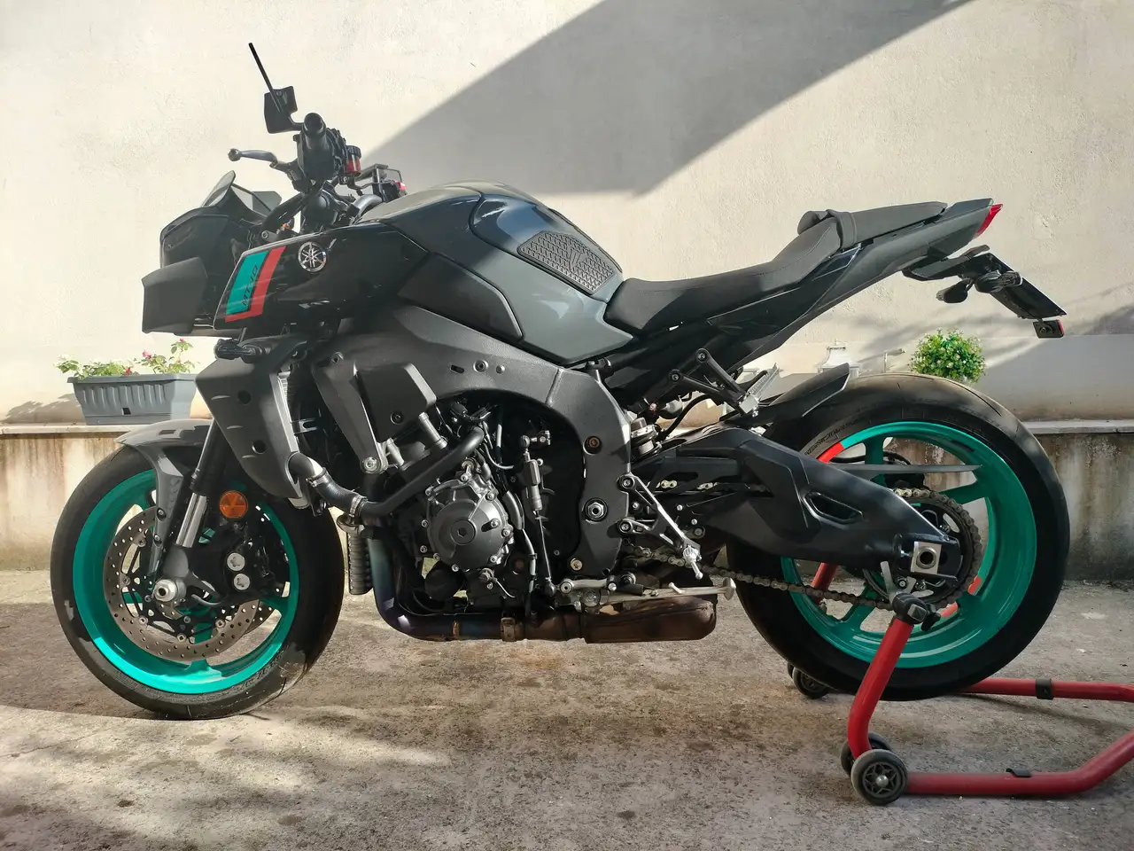 Yamaha MT-10