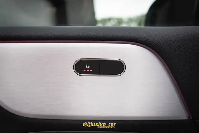 Mercedes-Benz 250 view 13