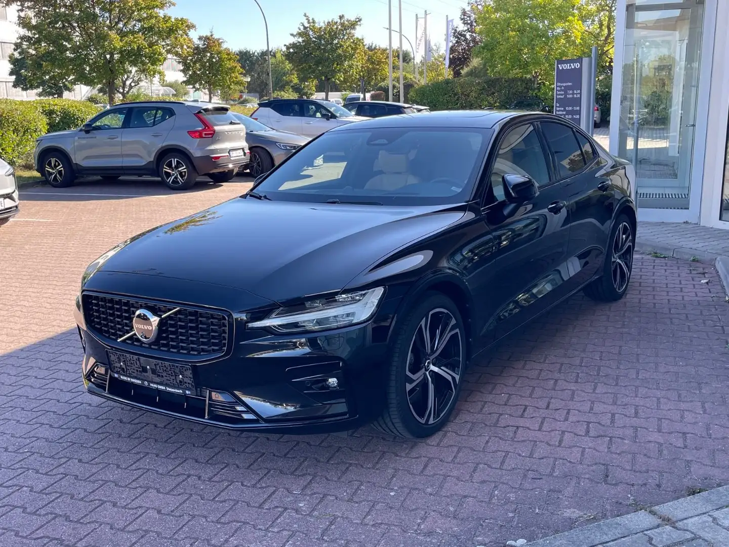Volvo S60 B5 AWD Ultimate Dark Auto Noir - 2