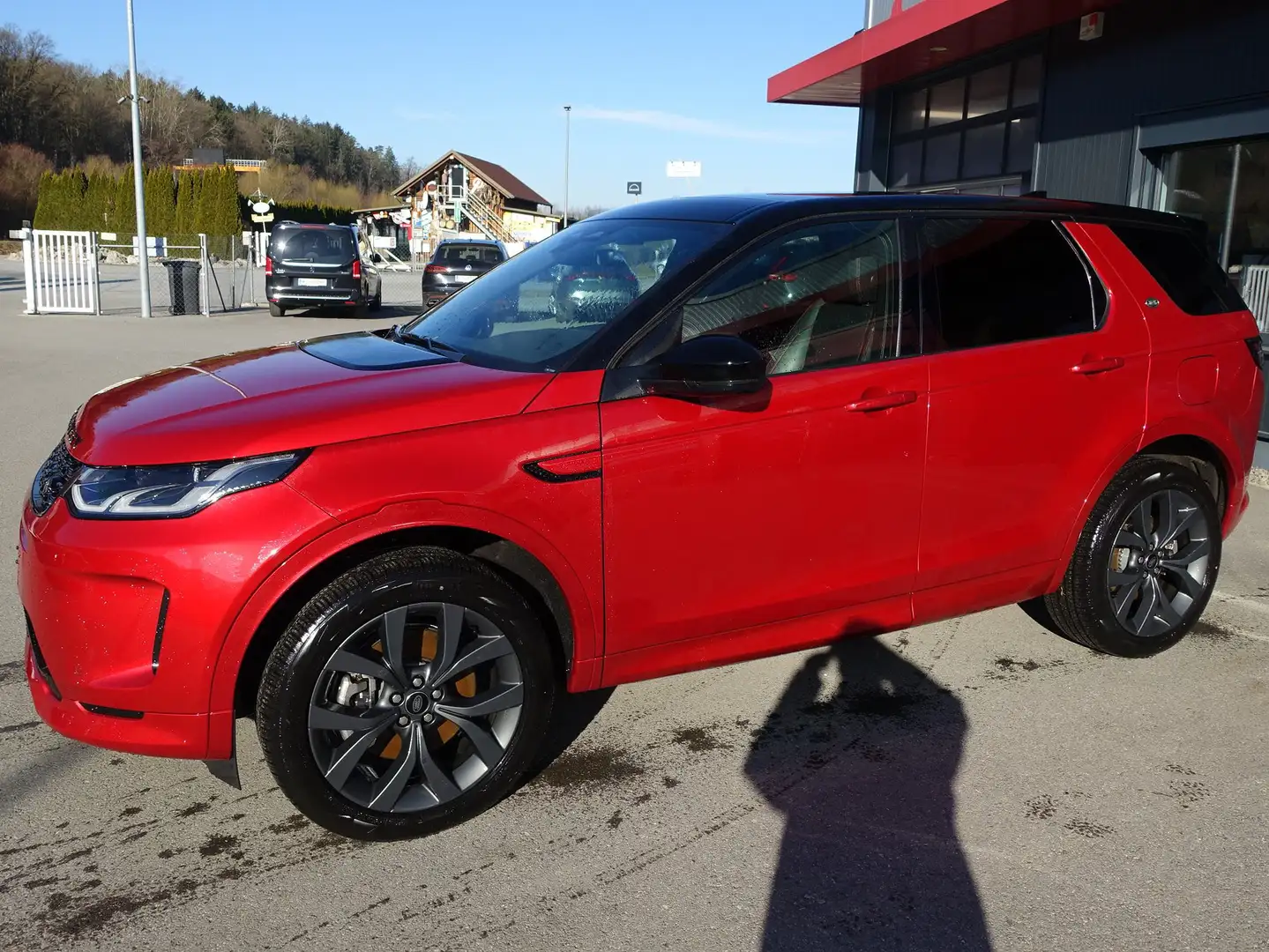 Land Rover Discovery Sport P300e PHEV AWD R-Dynamic SE Aut. Rot - 2