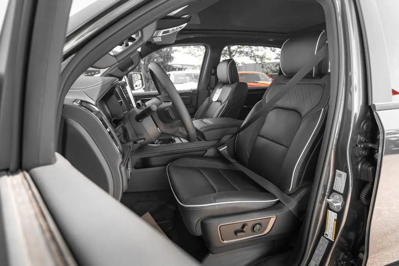 RAM 1500 fotografie RAM 1500