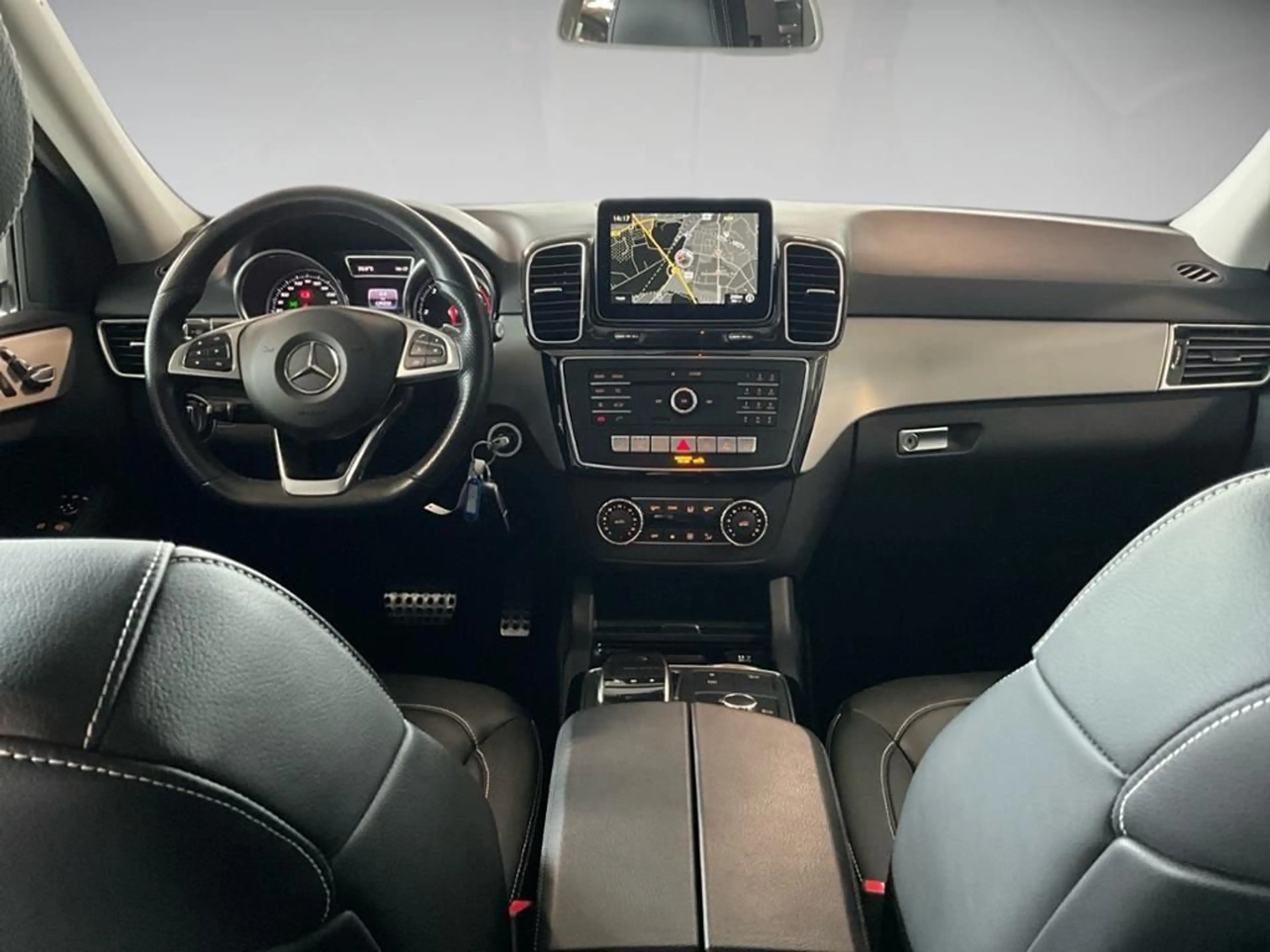 Mercedes-Benz GLE 350 d 4M AMG Style 360 4xSHZ ACC AHK AUT LED — photo 8