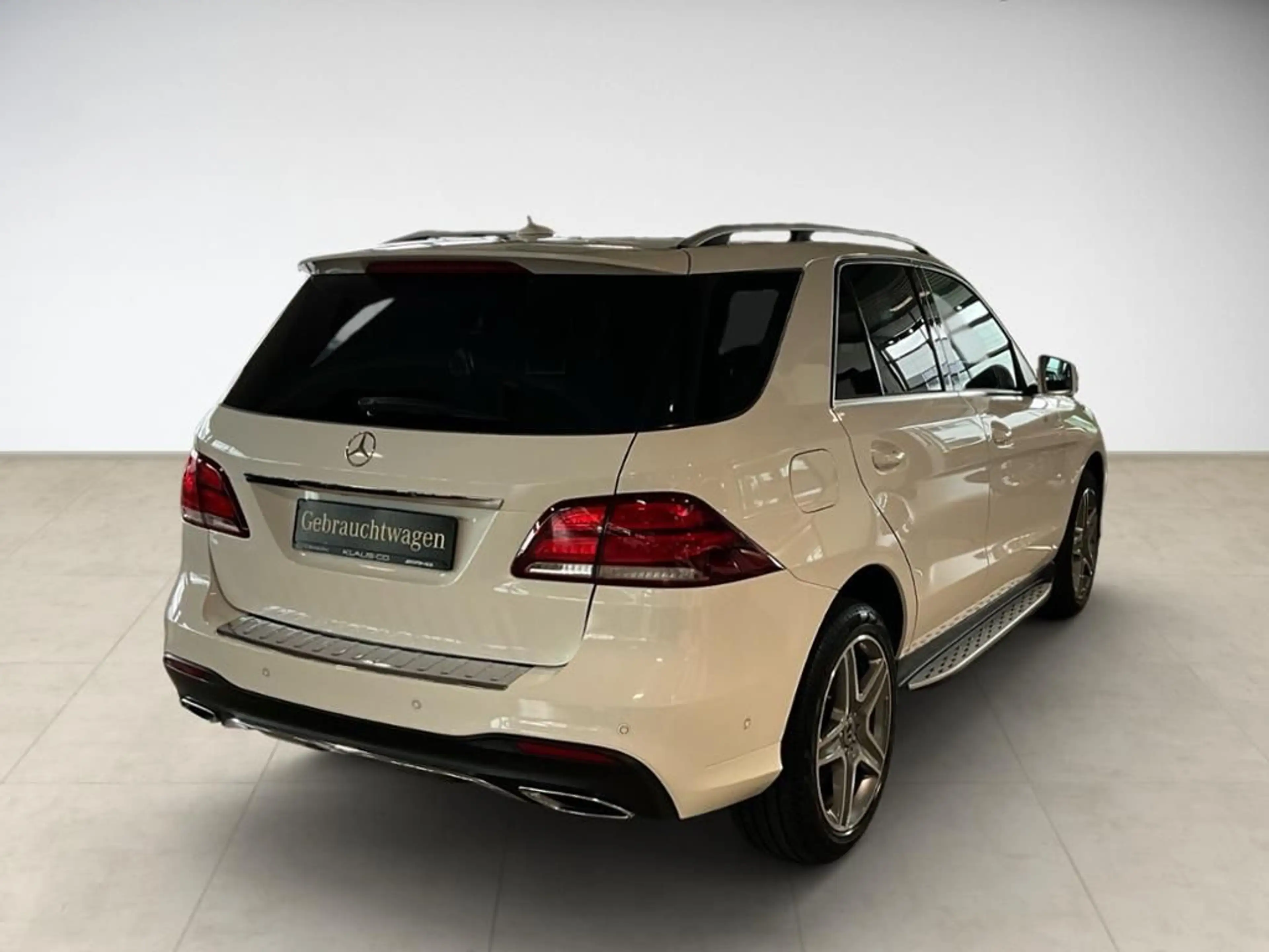 Mercedes-Benz GLE 350 d 4M AMG Style 360 4xSHZ ACC AHK AUT LED — photo 4
