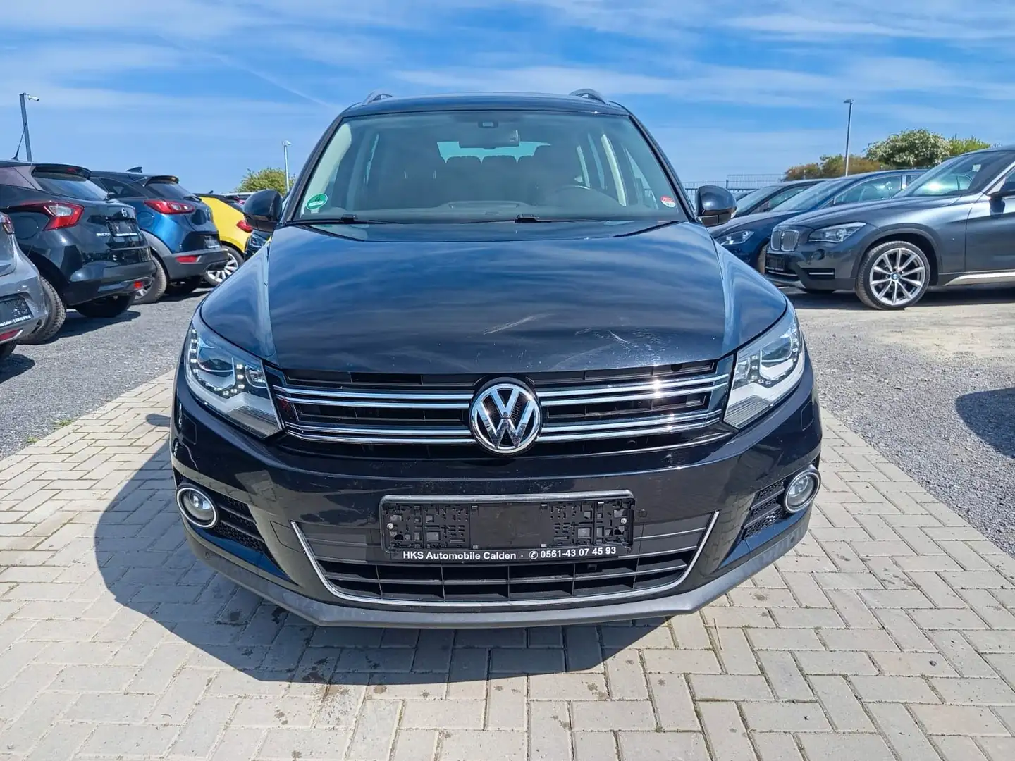 Volkswagen Tiguan Sport & Style BMT Schwarz - 2