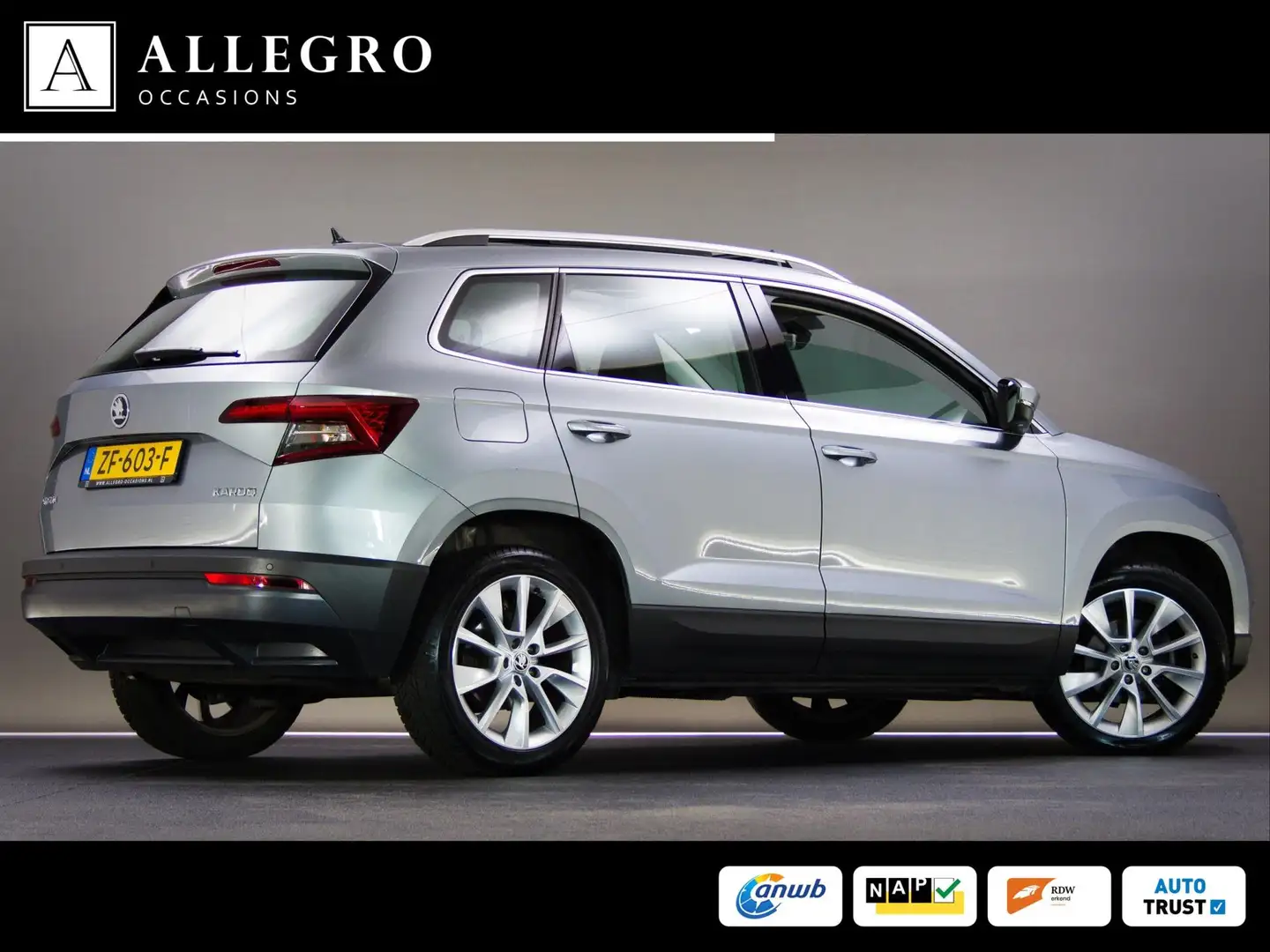 Skoda Karoq 1.5 TSI ACT Ambition Business (SCHUIF-/KANTELDAK, Gris - 2