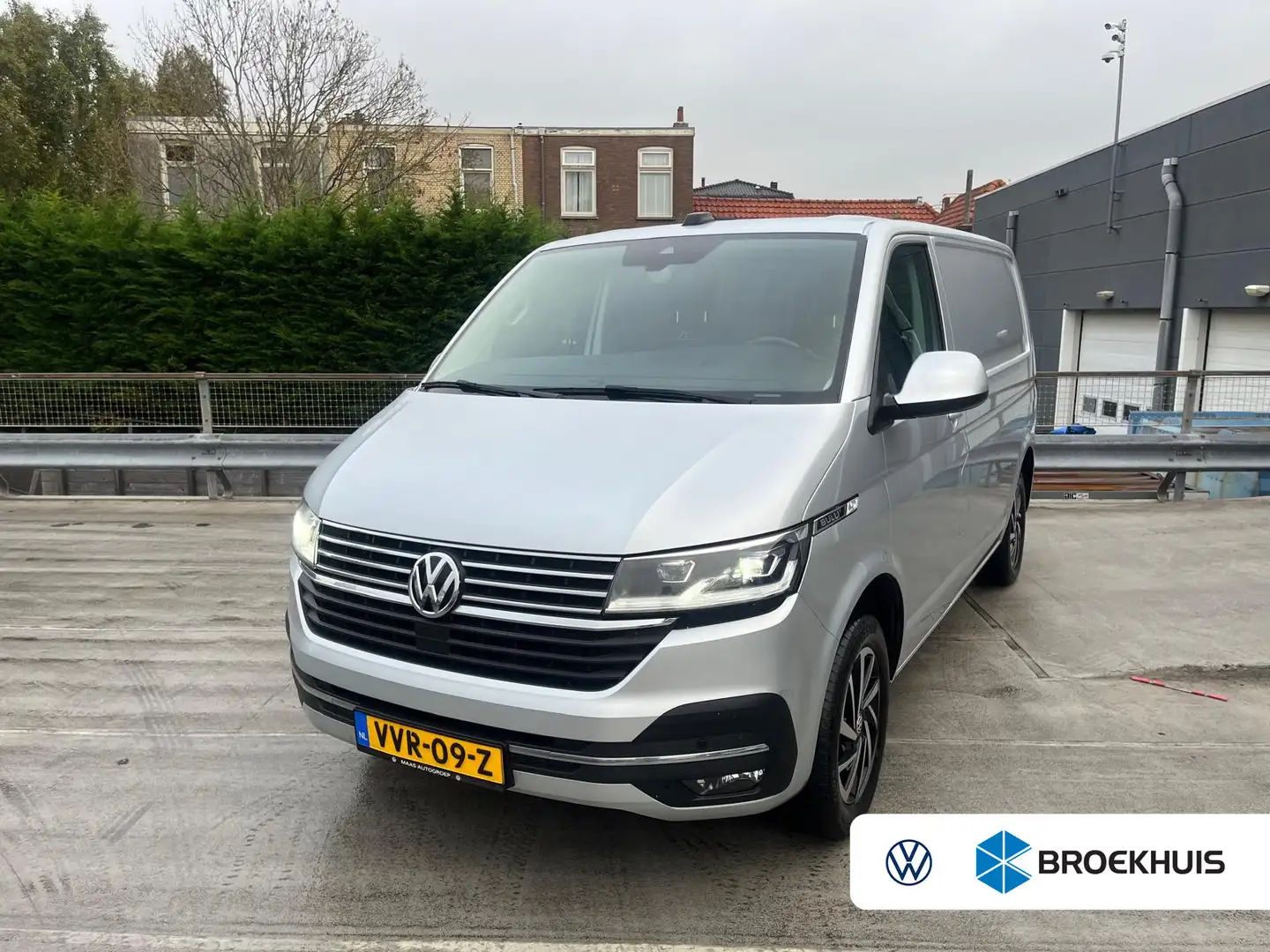 Volkswagen Transporter 2.0 TDI 150PK L1H1 Bulli DSG/AUTOMAAT | TREKHAAK | Gris - 1