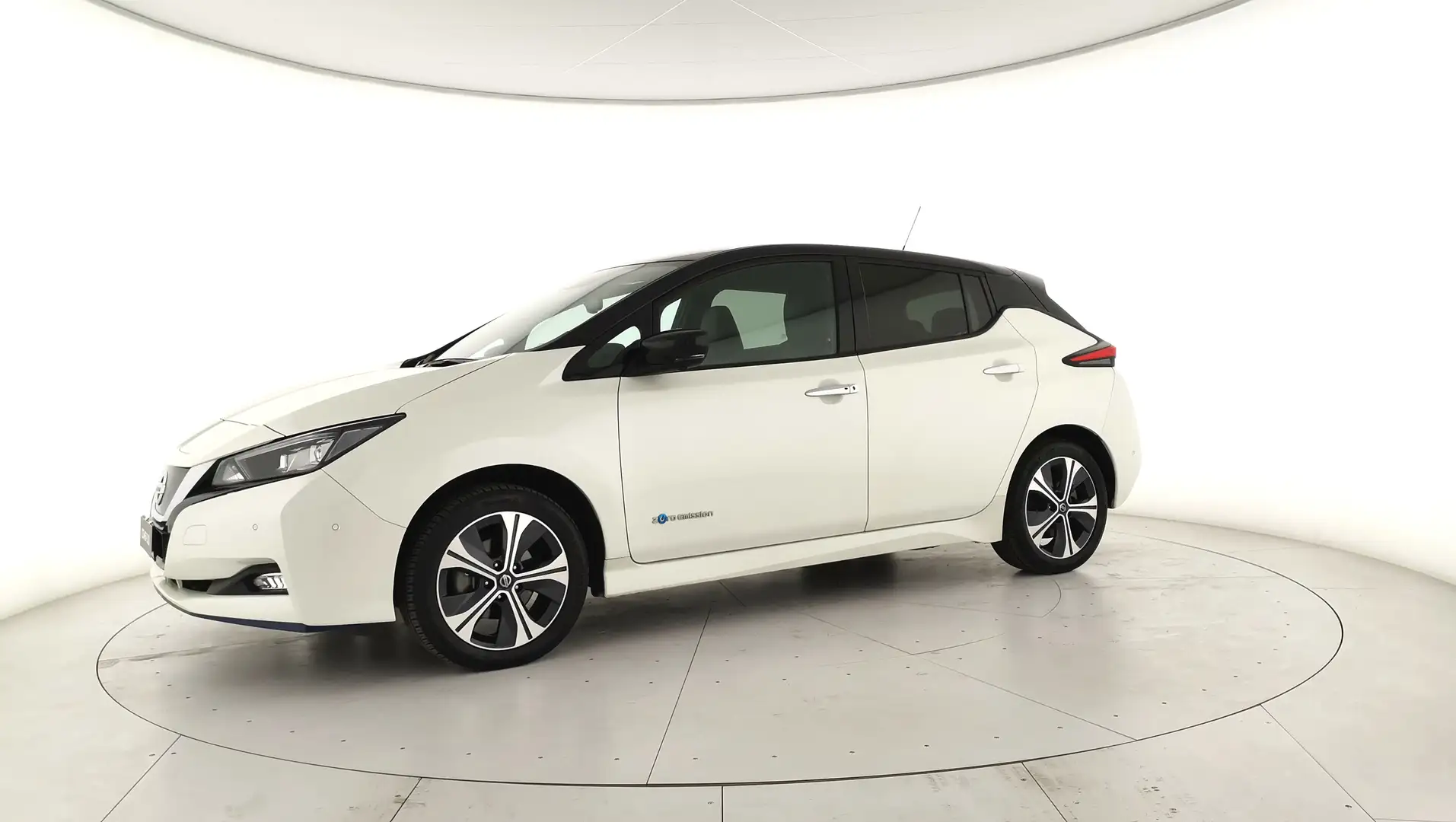 Nissan Leaf 62kWh  e+ Tekna White - 2