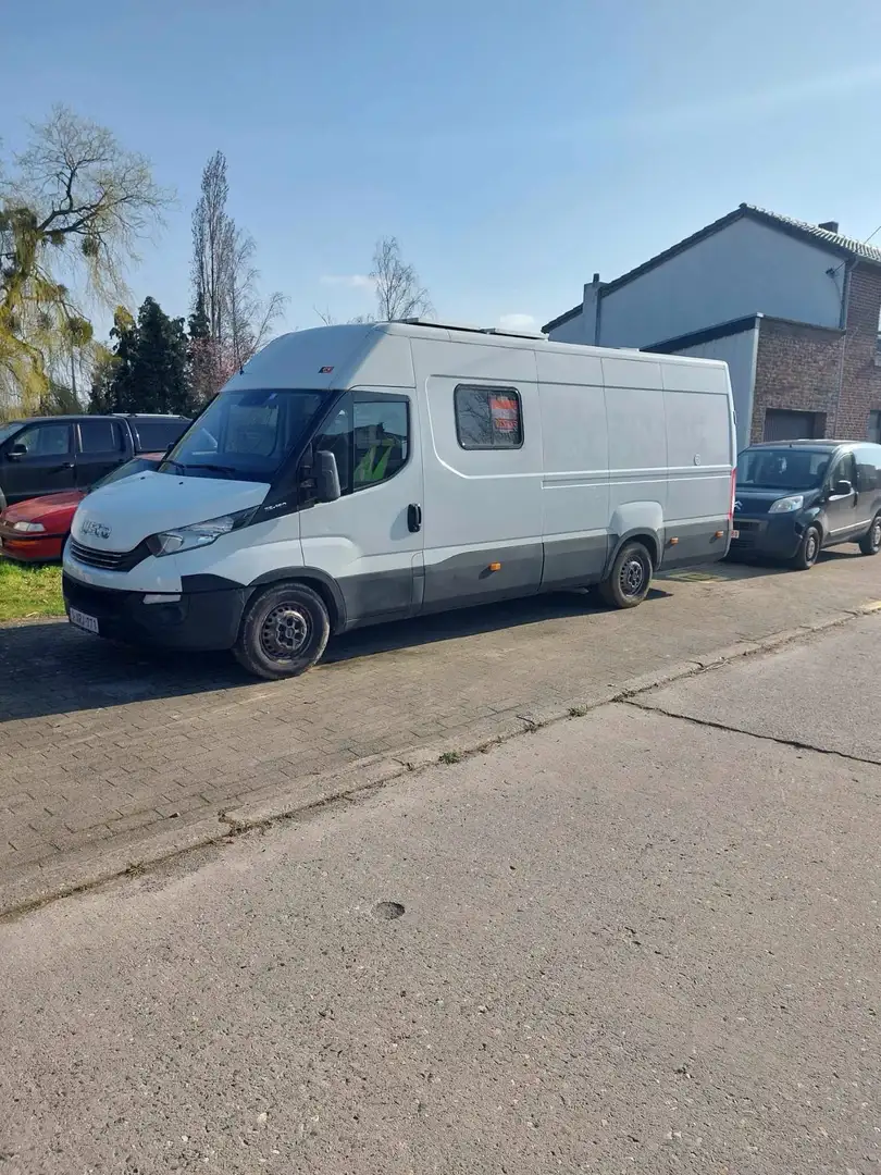 Iveco Daily 35S16V 2.3 Turbo VGT Hi-Matic Weiß - 1