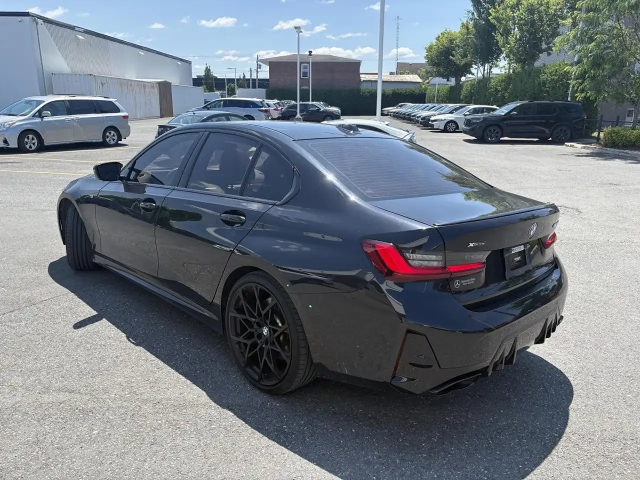BMW 3 Series photo BMW 3 Series