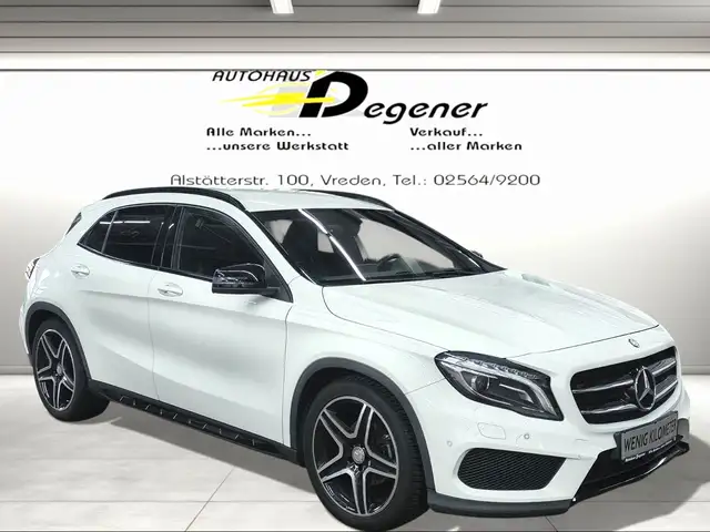 Mercedes-Benz GLA 200 / Xenon / Allwetter / Isofix / wenig KM