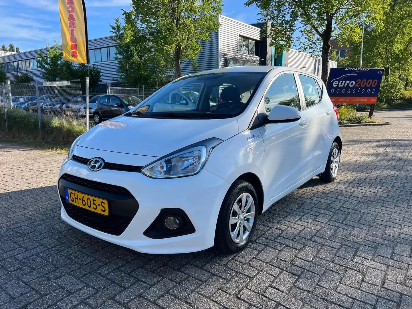 Hyundai i10 1.0i i-Motion Comfort - Airco - Cruise - 1e eigena Blanc - 1