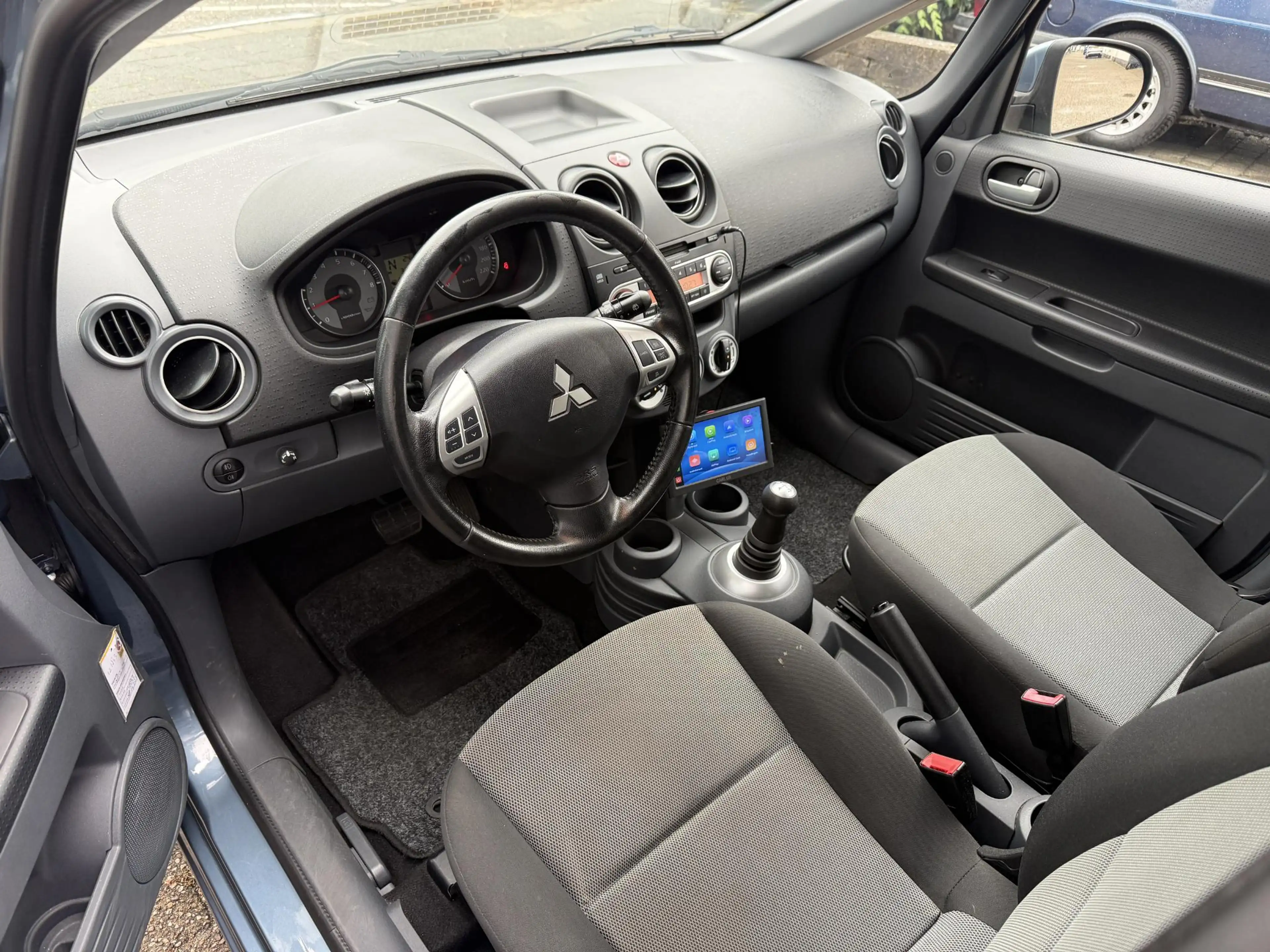 Mitsubishi Colt 1.3 Edition Two Automaat — photo 6