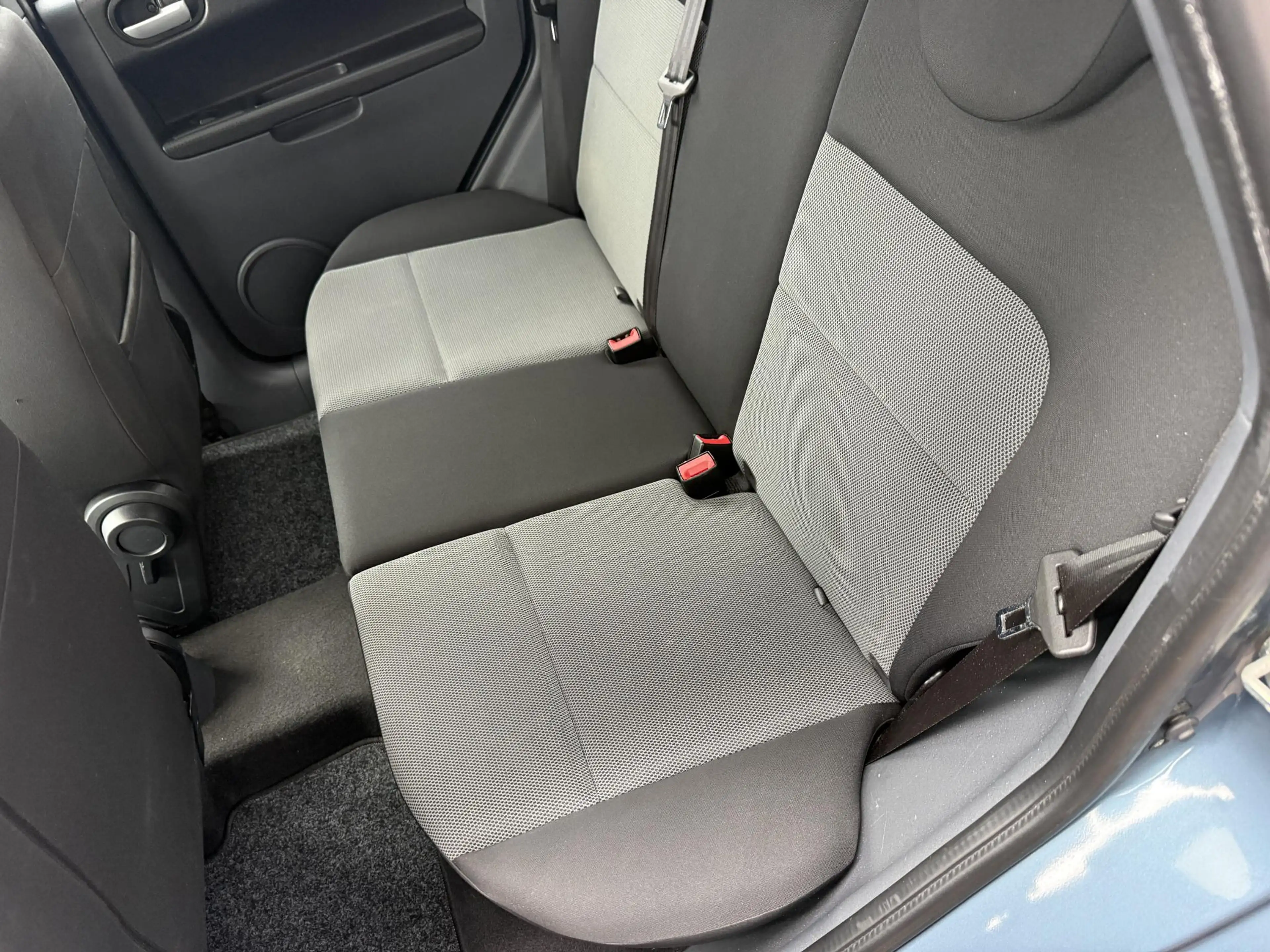 Mitsubishi Colt 1.3 Edition Two Automaat — photo 13