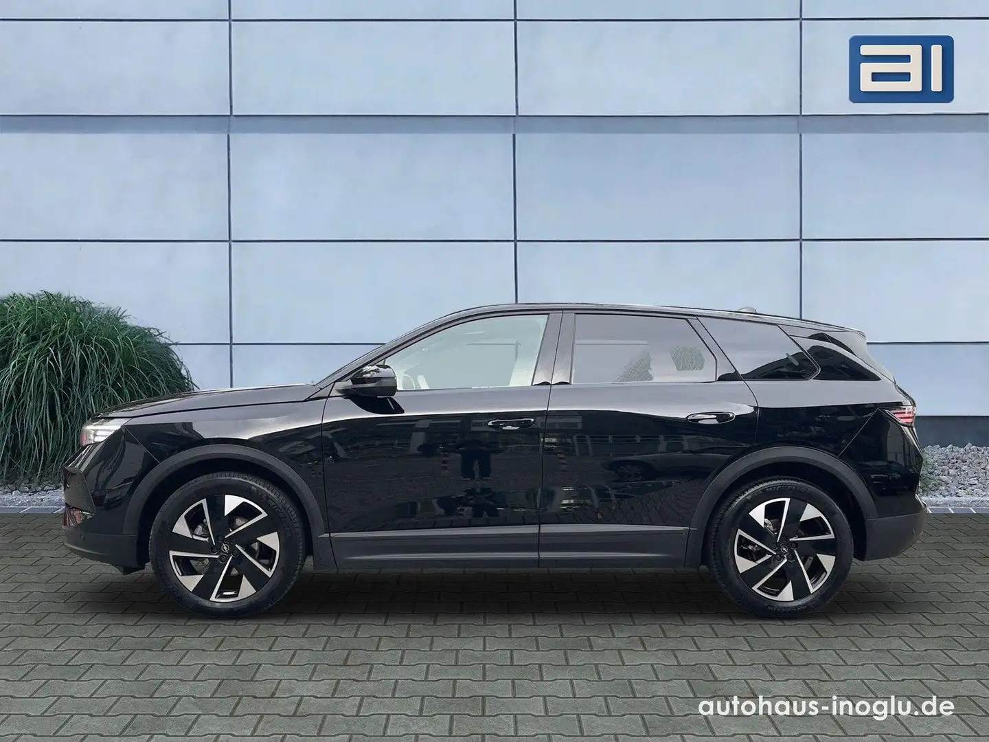 Opel Grandland 1.2 48V Mild-Hybrid GS Navi+R-Kam+SHZ+ Noir - 2