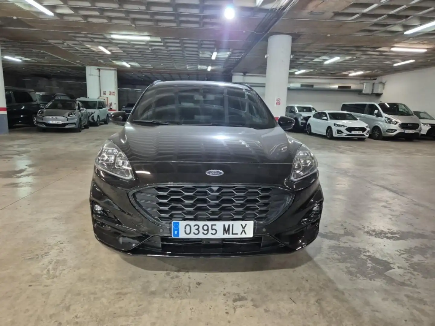 Ford Kuga 1.5 EcoBoost ST-Line X FWD 150 Negro - 2