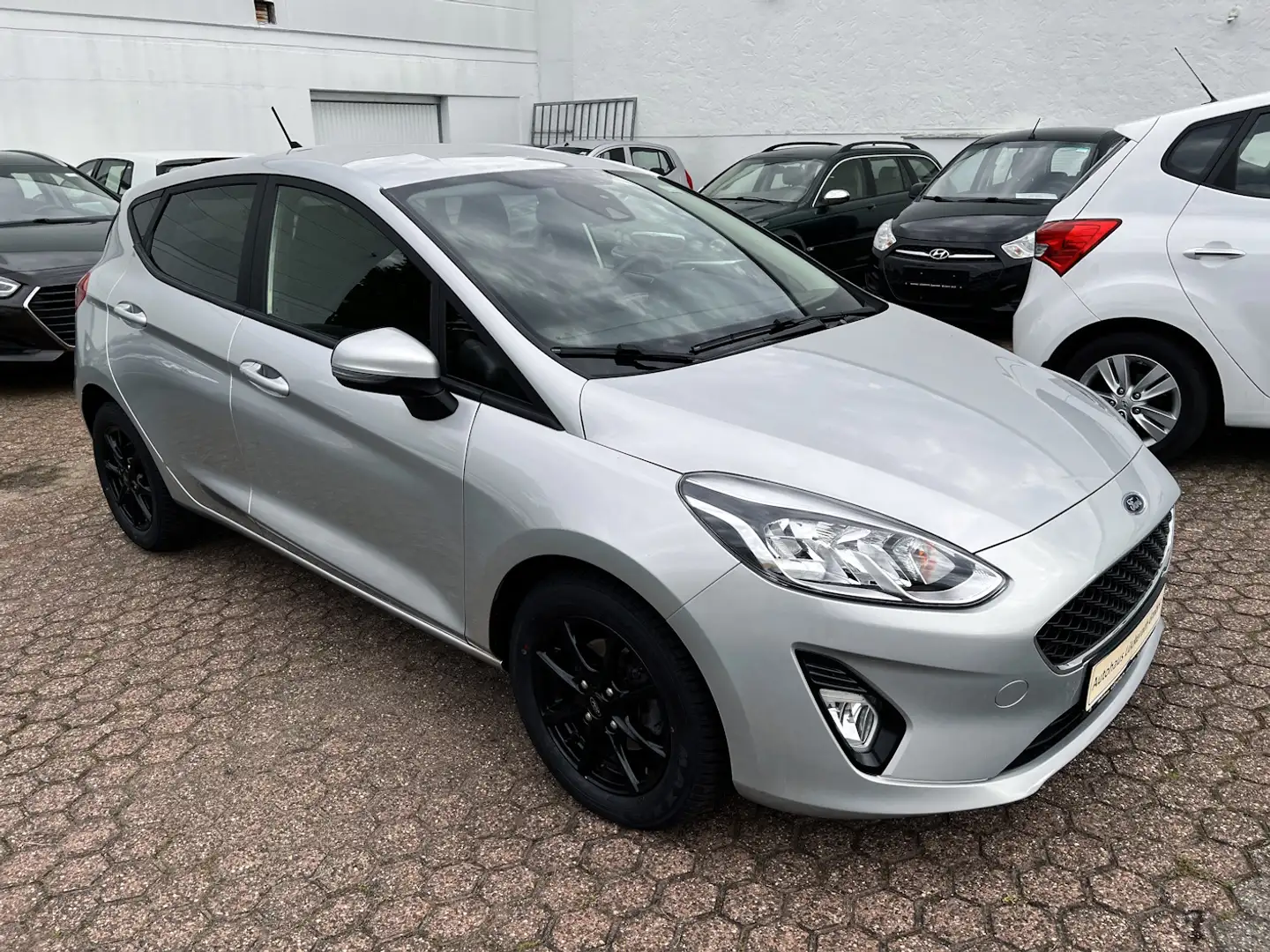 Ford Fiesta Fiesta 1.0 EcoBoost S&S Aut. COOL&CONNECT Silber - 1