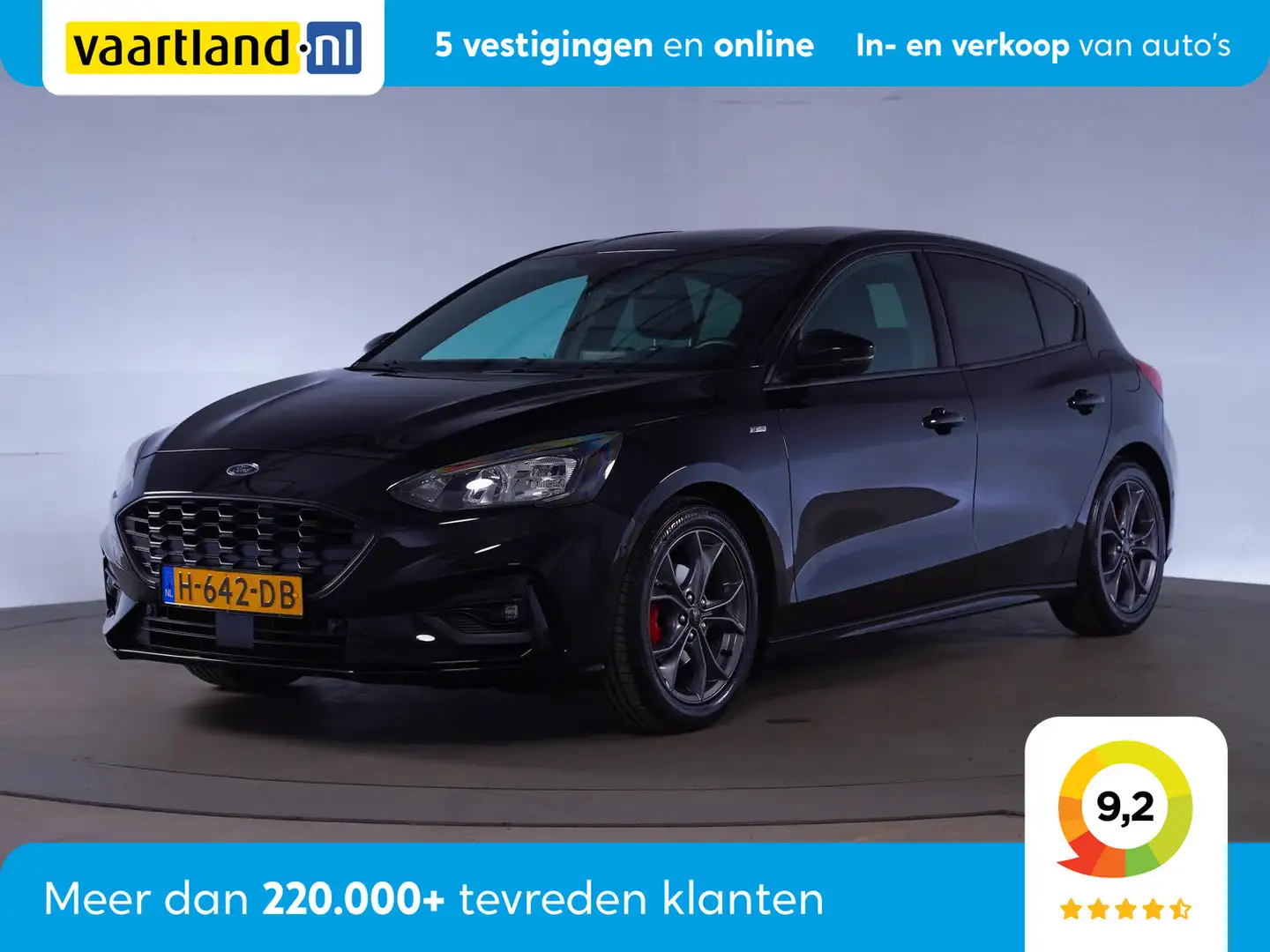 Ford Focus 1.0 EcoBoost 125pk ST-Line Business Zwart - 1