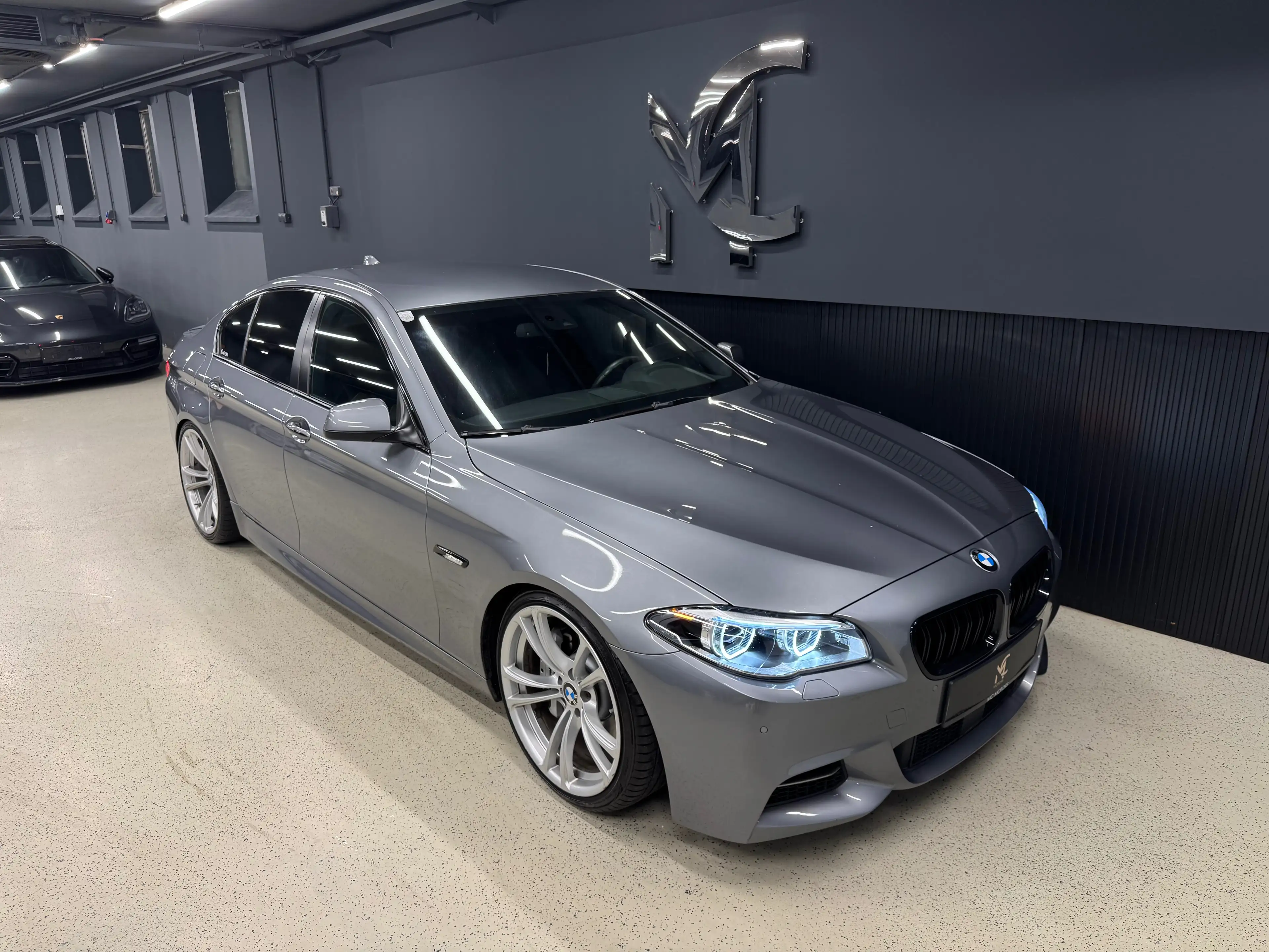 BMW 525 525d F10`550d LCI LOOK`CARPLAY`DIGI-TACHO`GEWINDE — photo 4