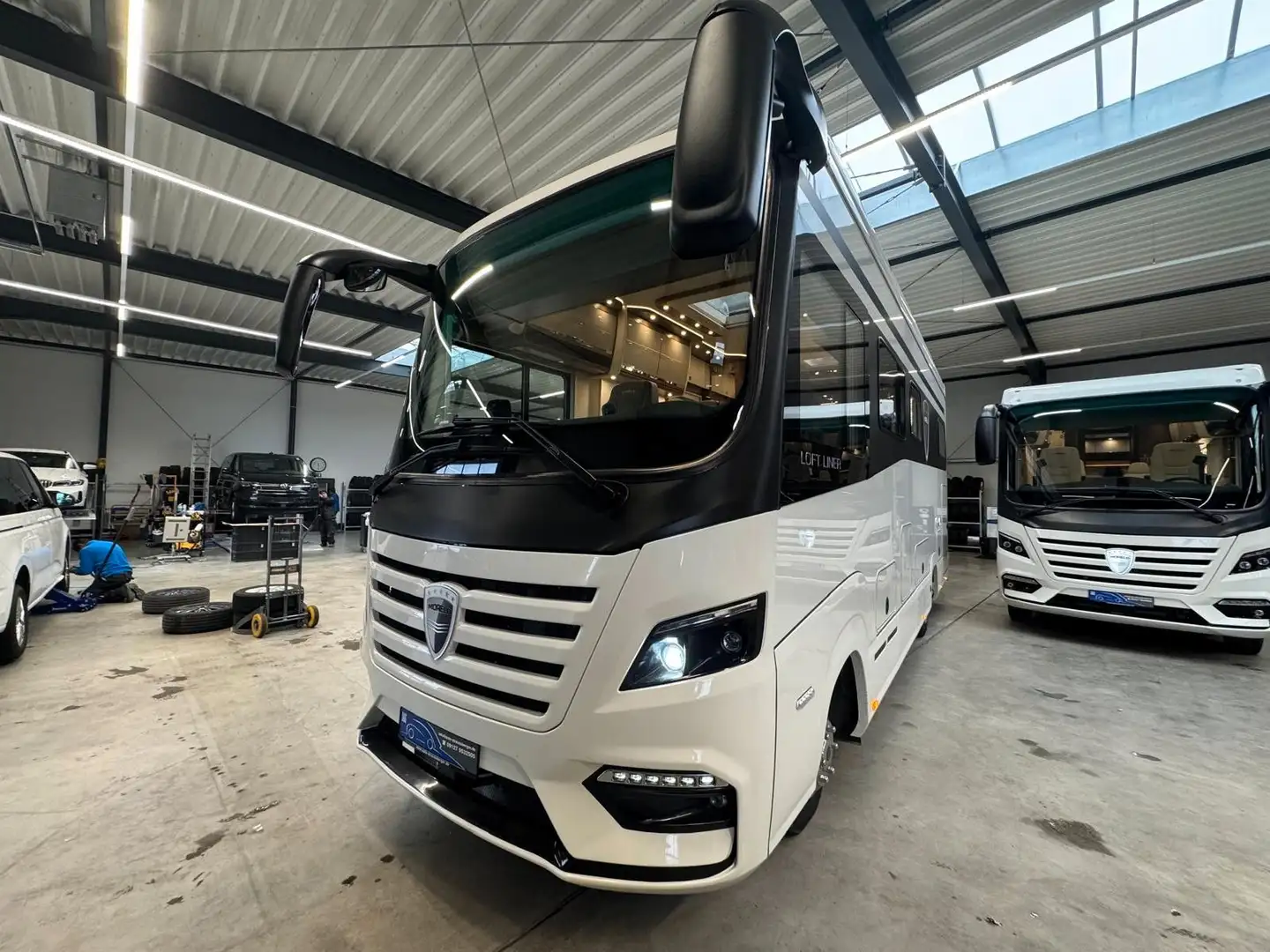 Morelo Loft Liner 82 LB  UVP367.900 MJ 2024 Eurocargo Weiß - 2