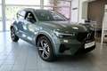 Volvo XC40 B3 Plus Dark Aut. Standheizung Grün - thumbnail 2