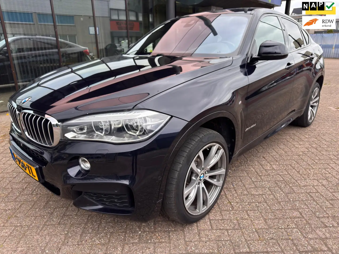 BMW X6 XDrive40d High Executive / M-Pakket Noir - 1