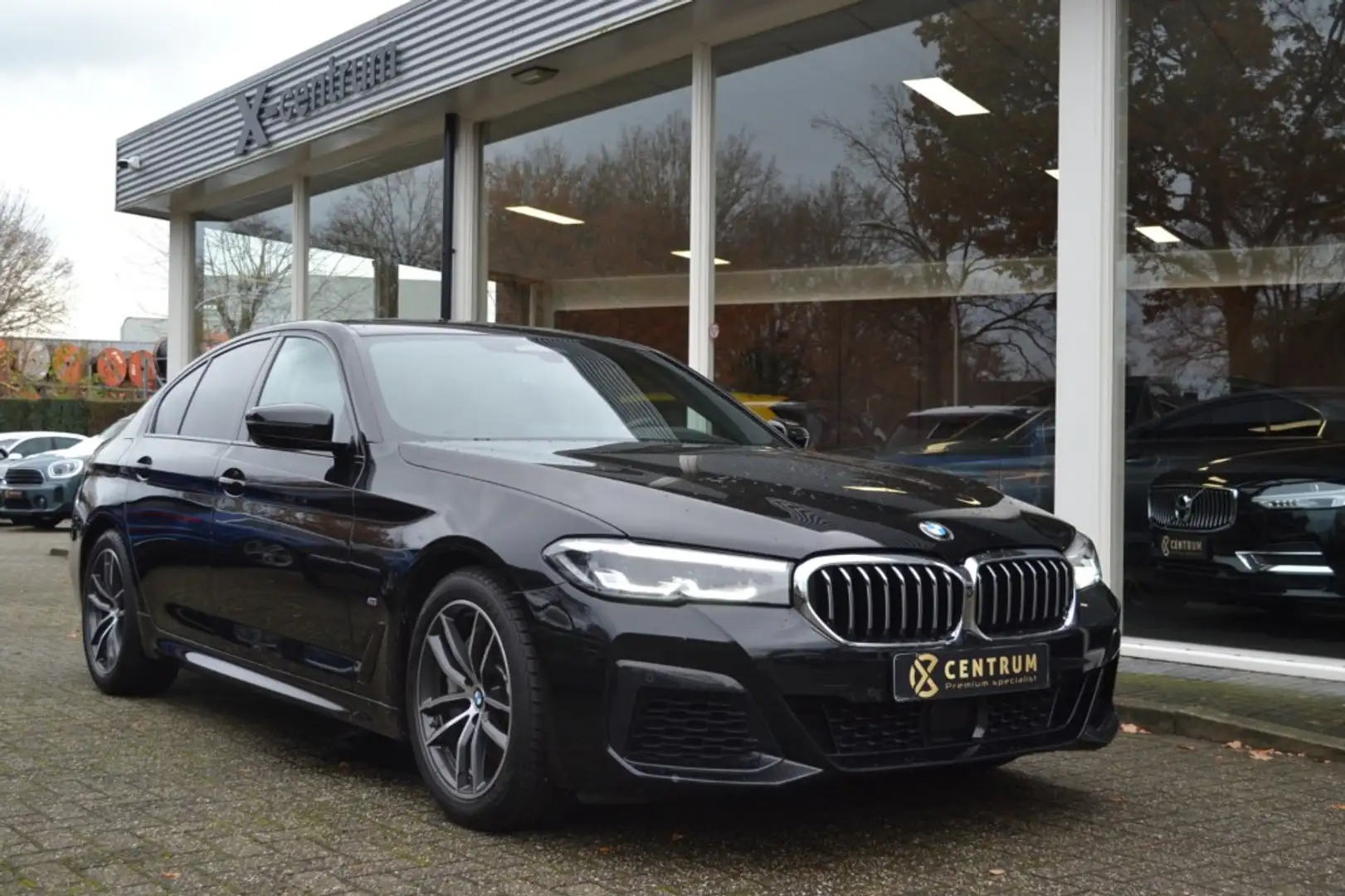 BMW 540 540i M-Sport - Pano - Head Up Grijs - 2