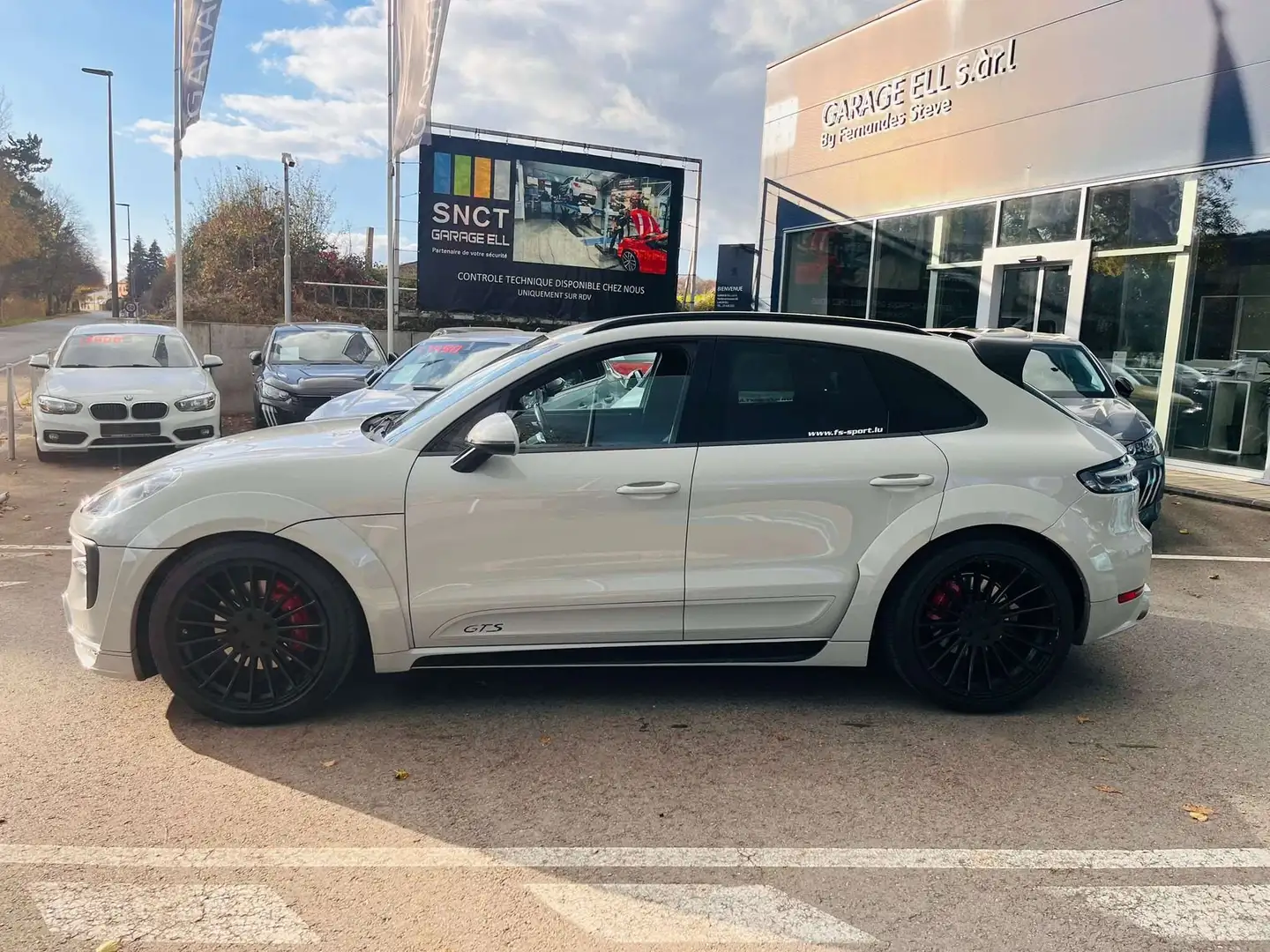 Porsche Macan GTS EDITION* Gris - 2