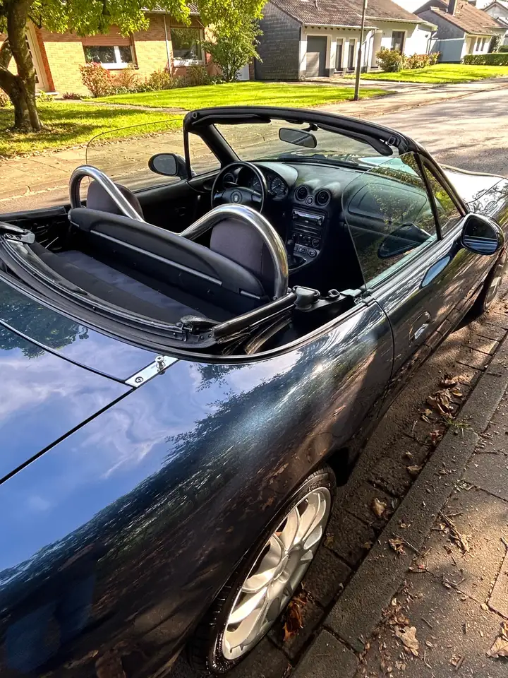 Mazda MX-5 1.6i 16V, foto 4