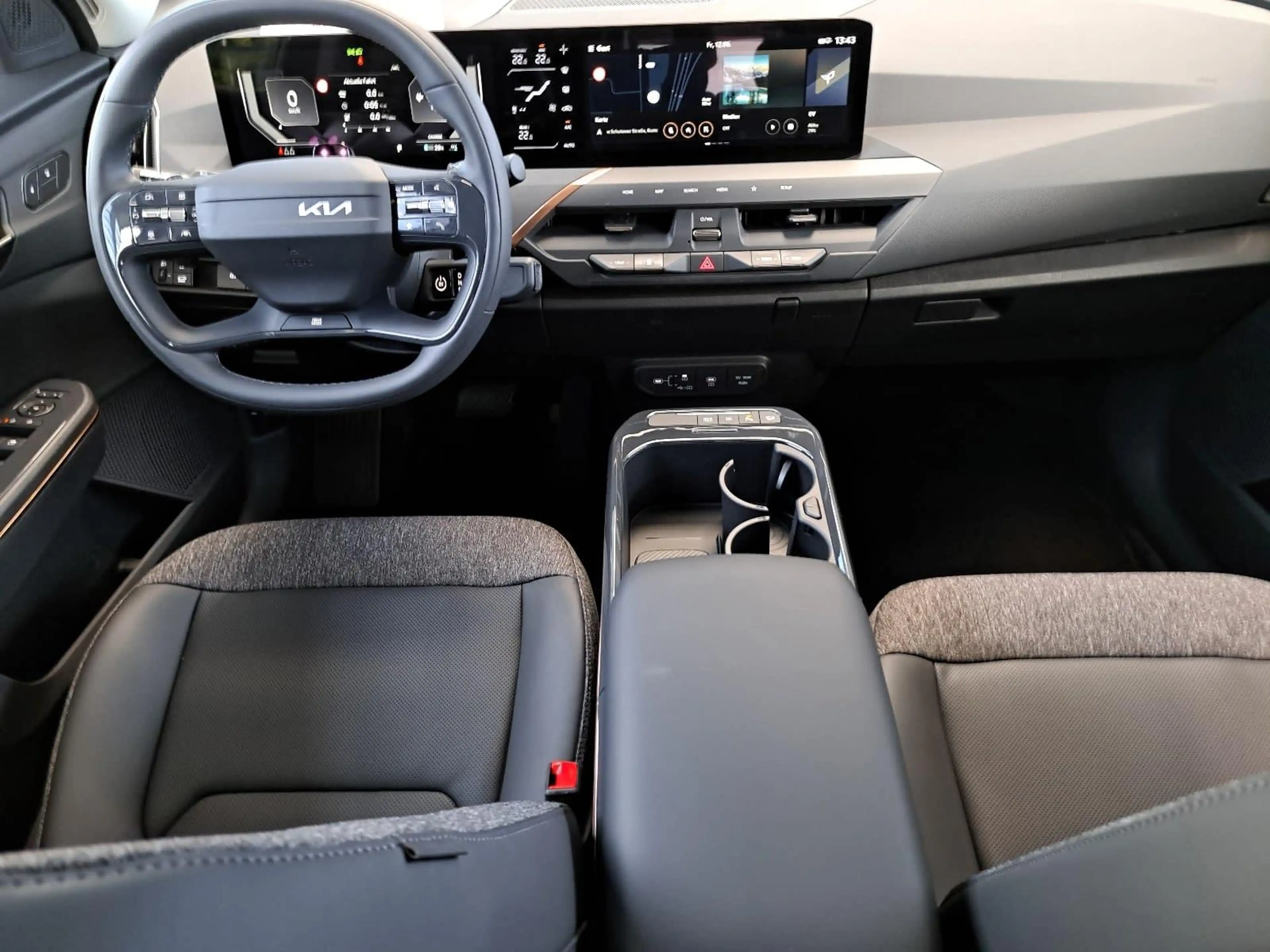 Kia EV5 EV5 81.4 KWH EARTH MJ26 DRIVEWISE — photo 8