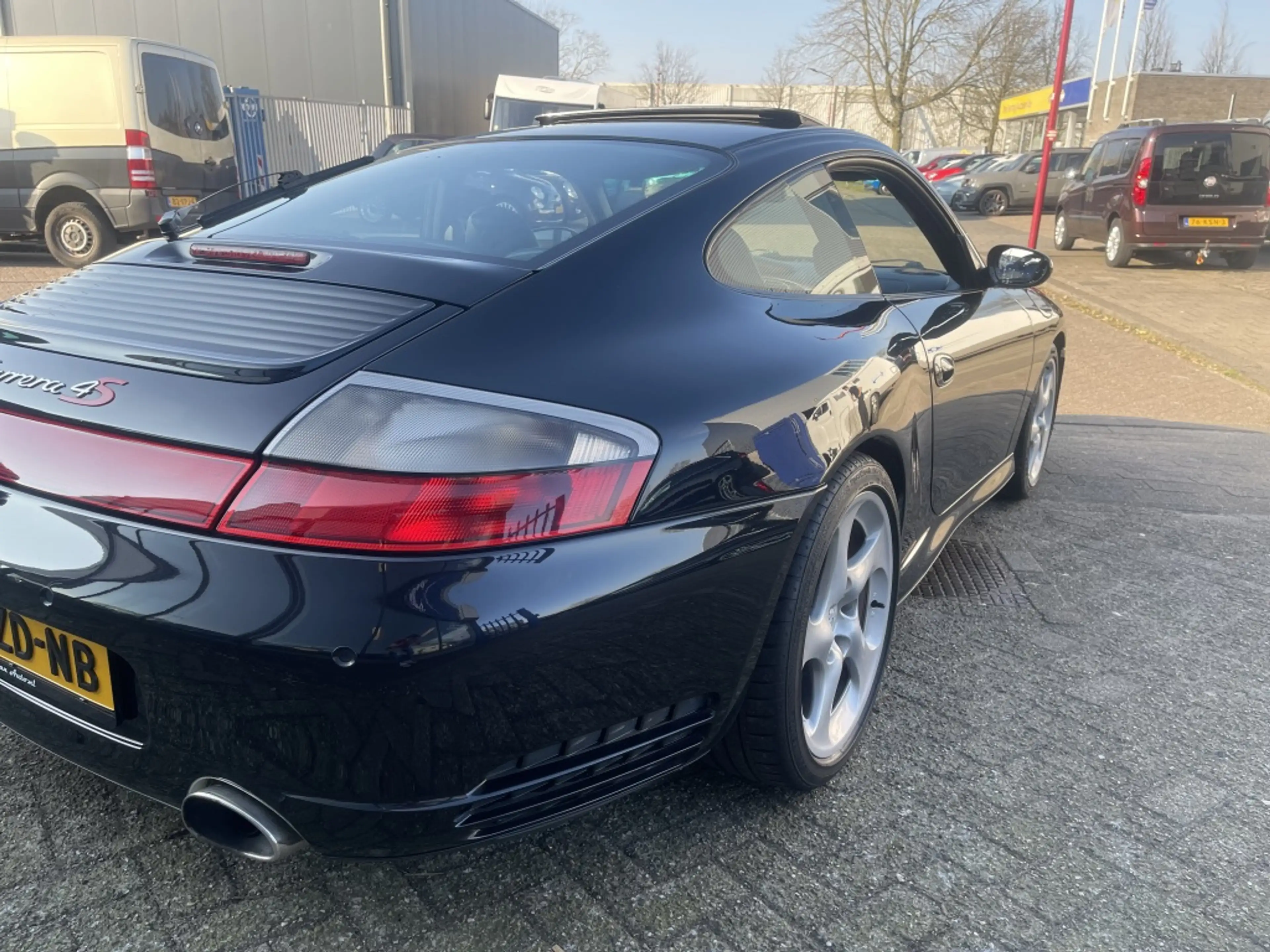 Porsche 996 3.6 Coupé Carrera 4S l Xenon l Navi l Dak — photo 15