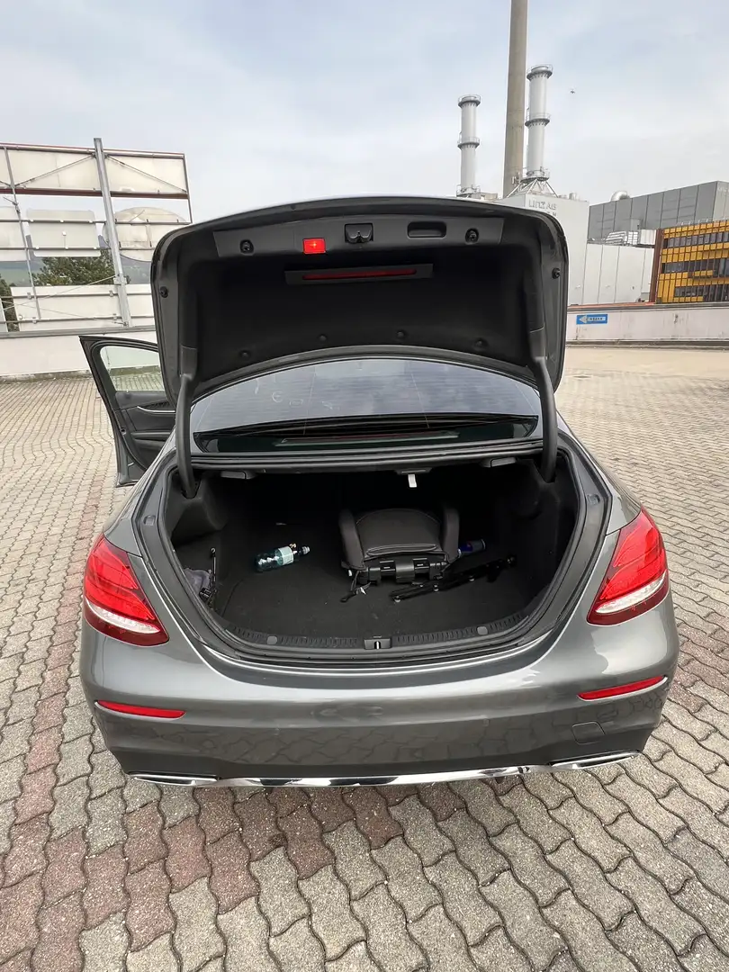 Mercedes-Benz E 300 d Exclusive Aut. - 1