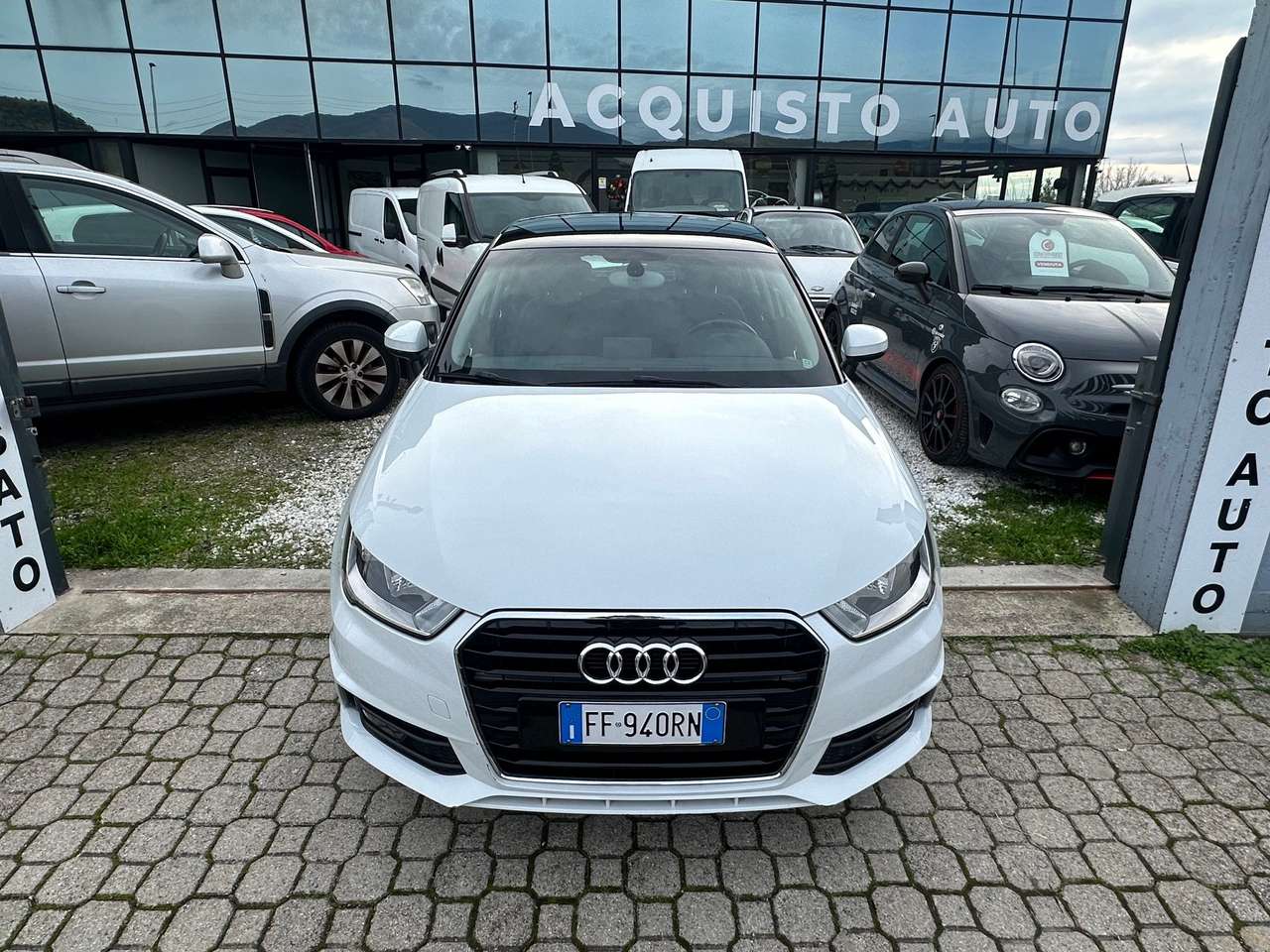 Audi A1 A1 2015 Sportback 1.0 tfsi Ultra Sport S-LINE 82cv