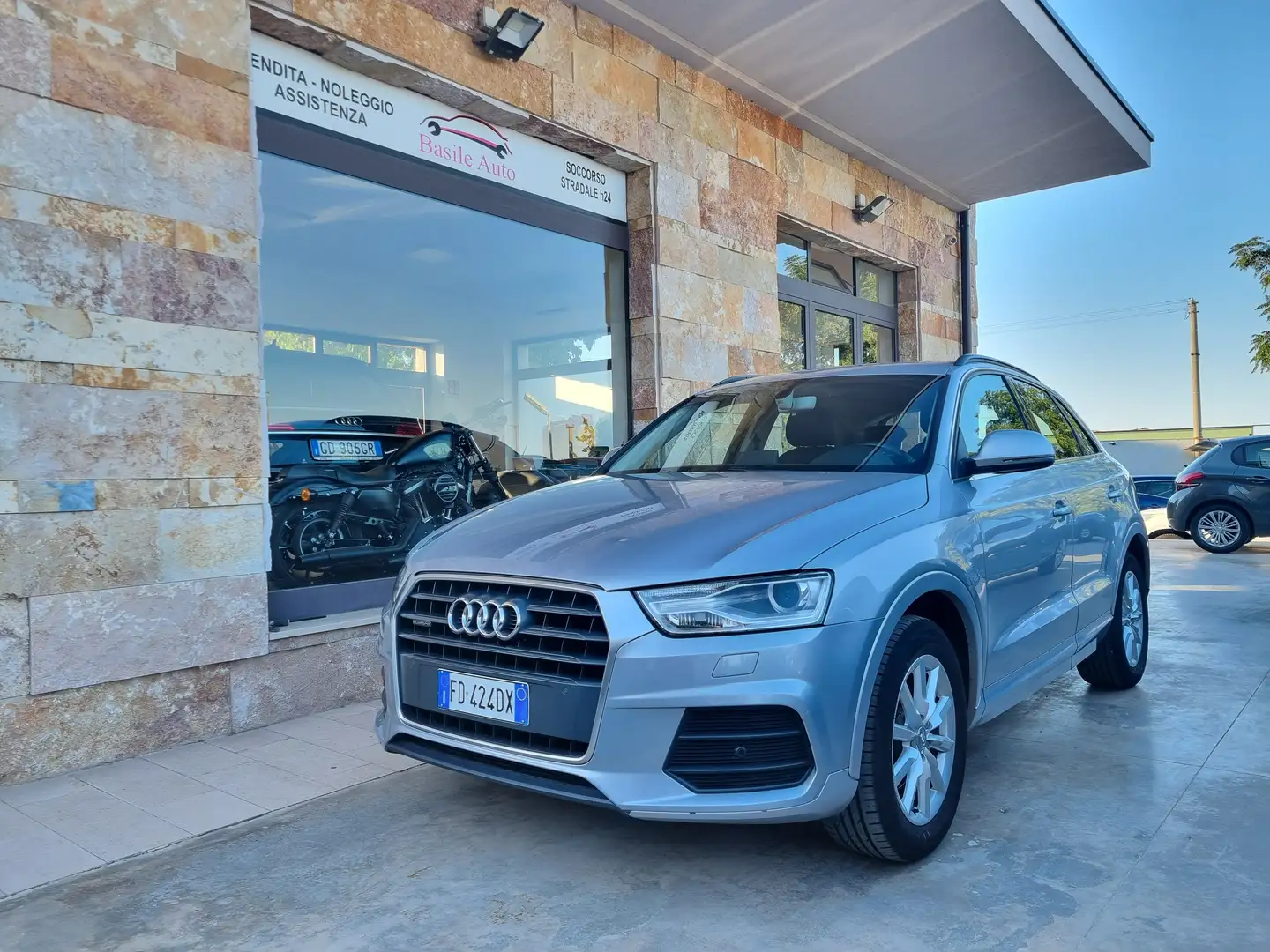 Audi Q3 Q3 I 2015 2.0 tdi Design 120cv Gris - 2