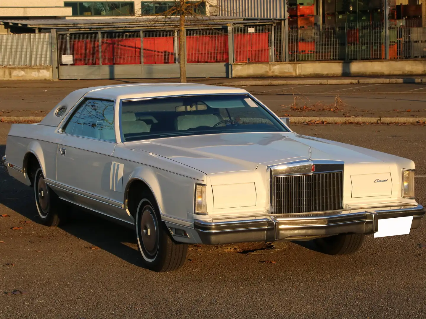 Lincoln Mark Mark V Weiß - 2