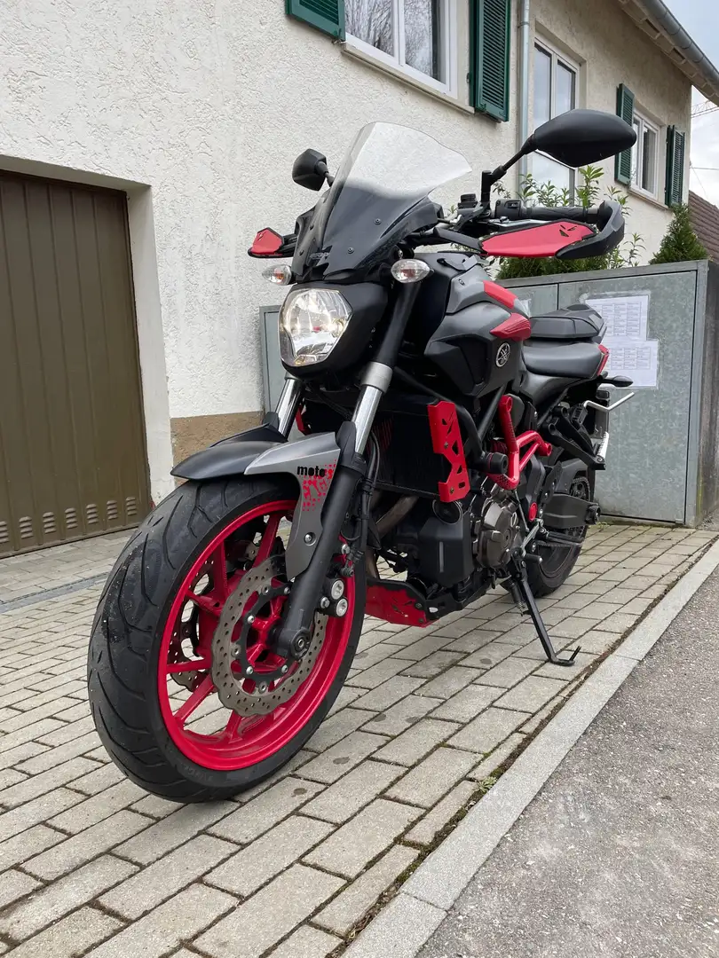 Yamaha MT-07 Moto Cage Rojo - 1