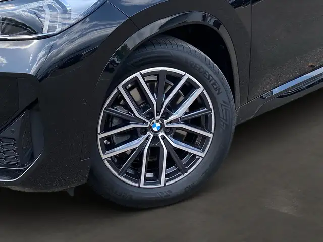 BMW X1 view 6
